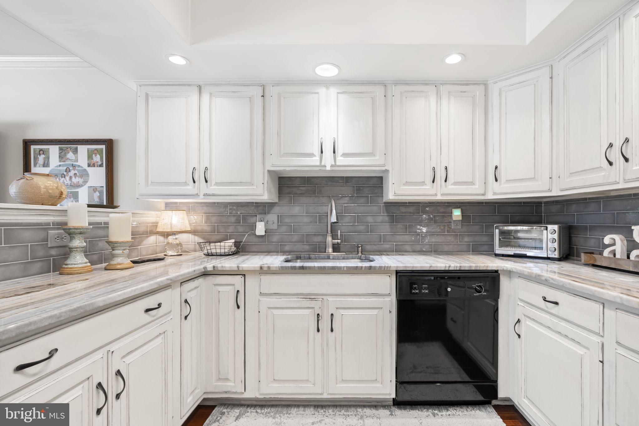 HERSHEYS MILL - Residential