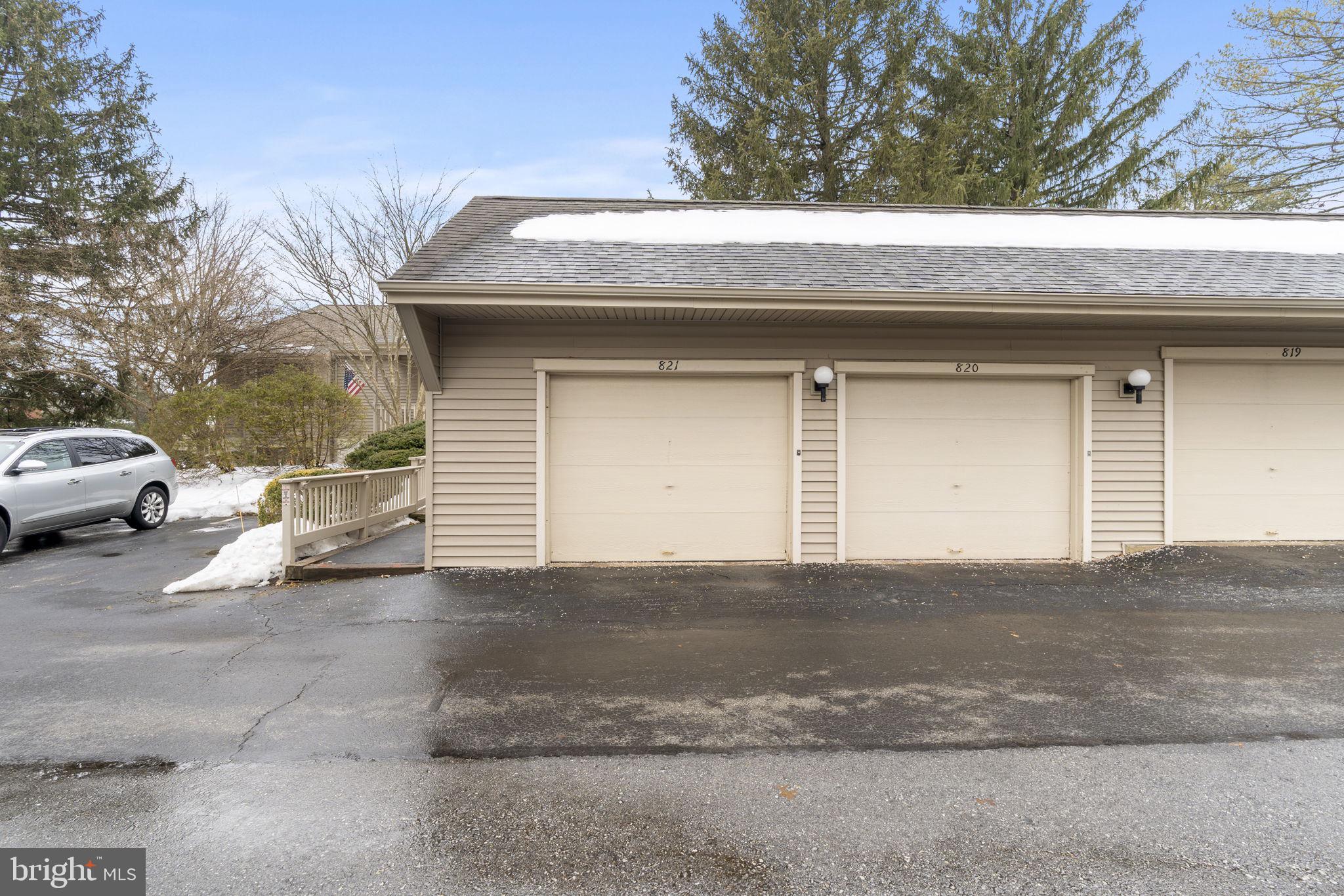 HERSHEYS MILL - Residential