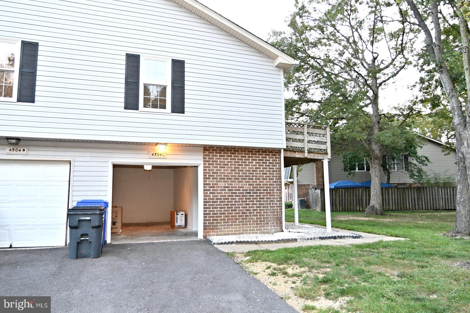 BANNISTER - Residential