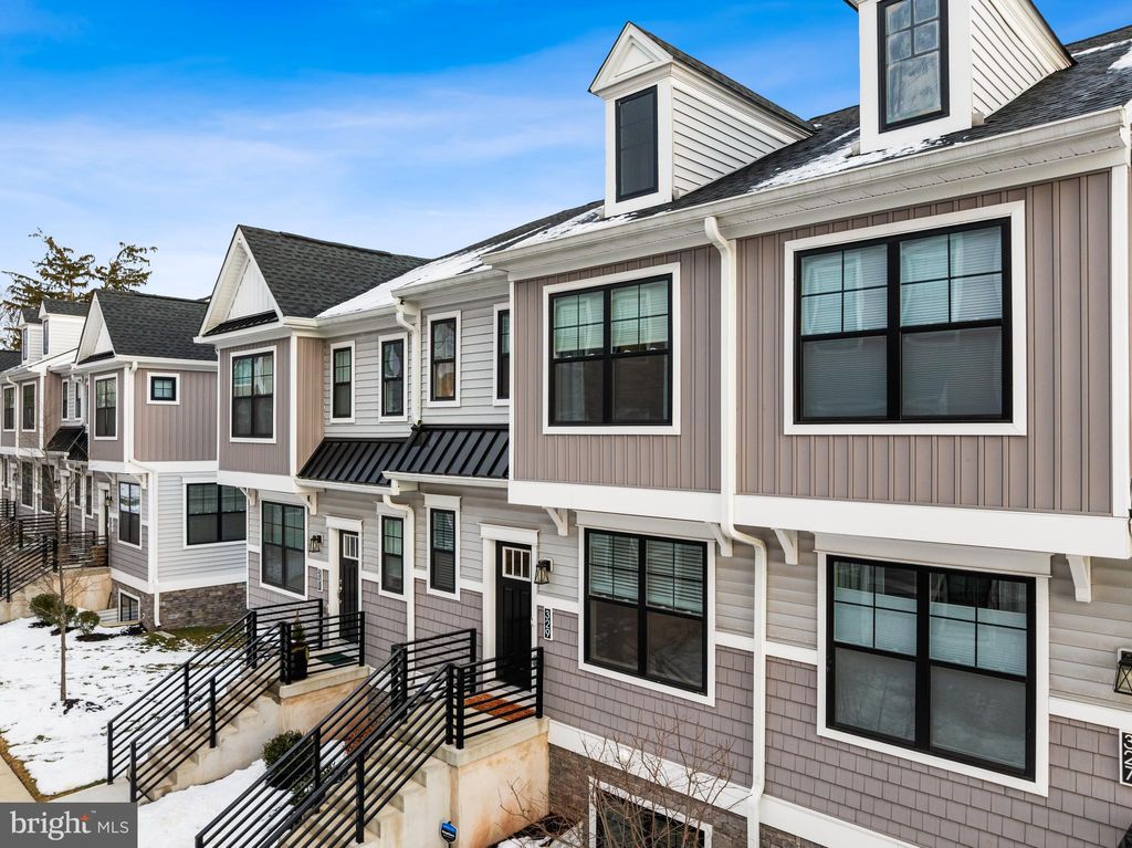 Photo of 329 Chestnut Street, COLLEGEVILLE, PA 19426 (MLS # PAMC2168884)