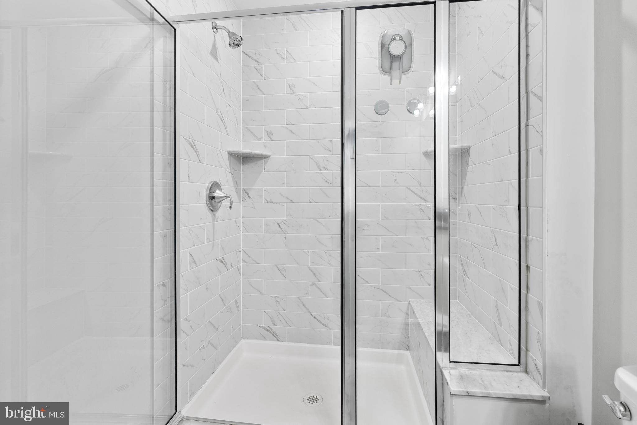 FREELAND SQUARE - Residential