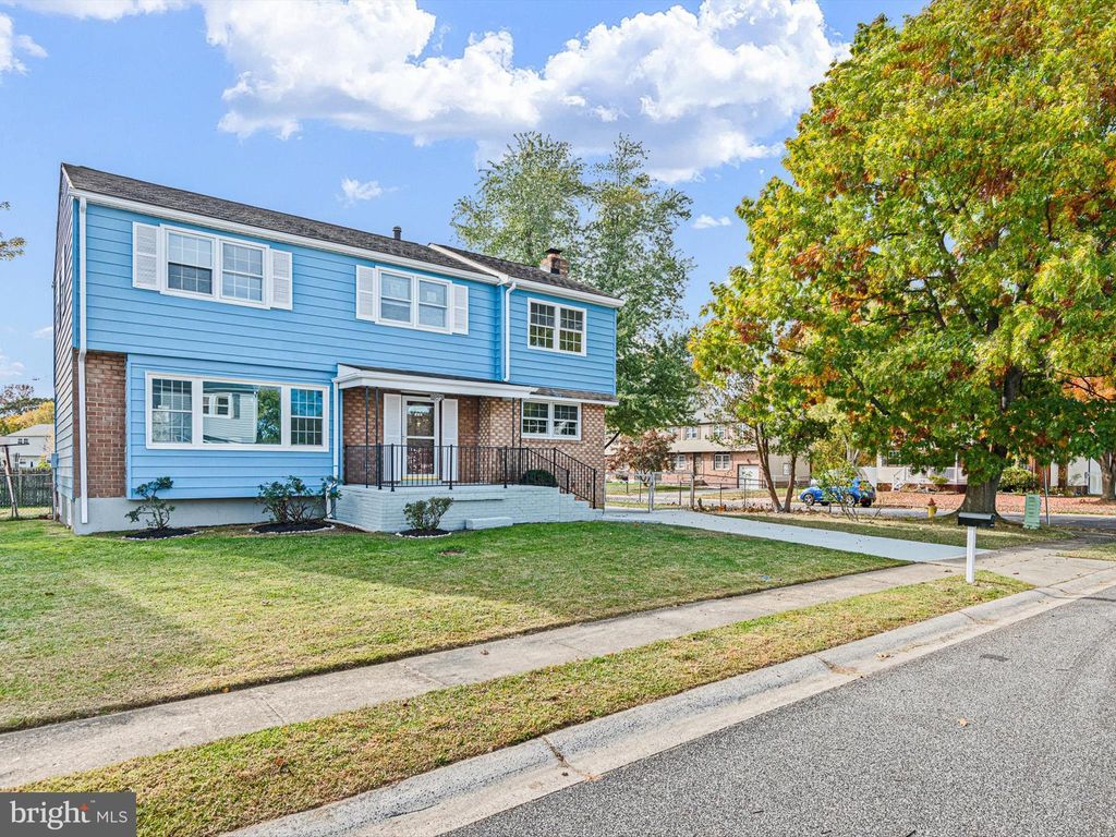 Photo of 110 Skelton Drive, NEW CASTLE, DE 19720 (MLS # DENC2091952)