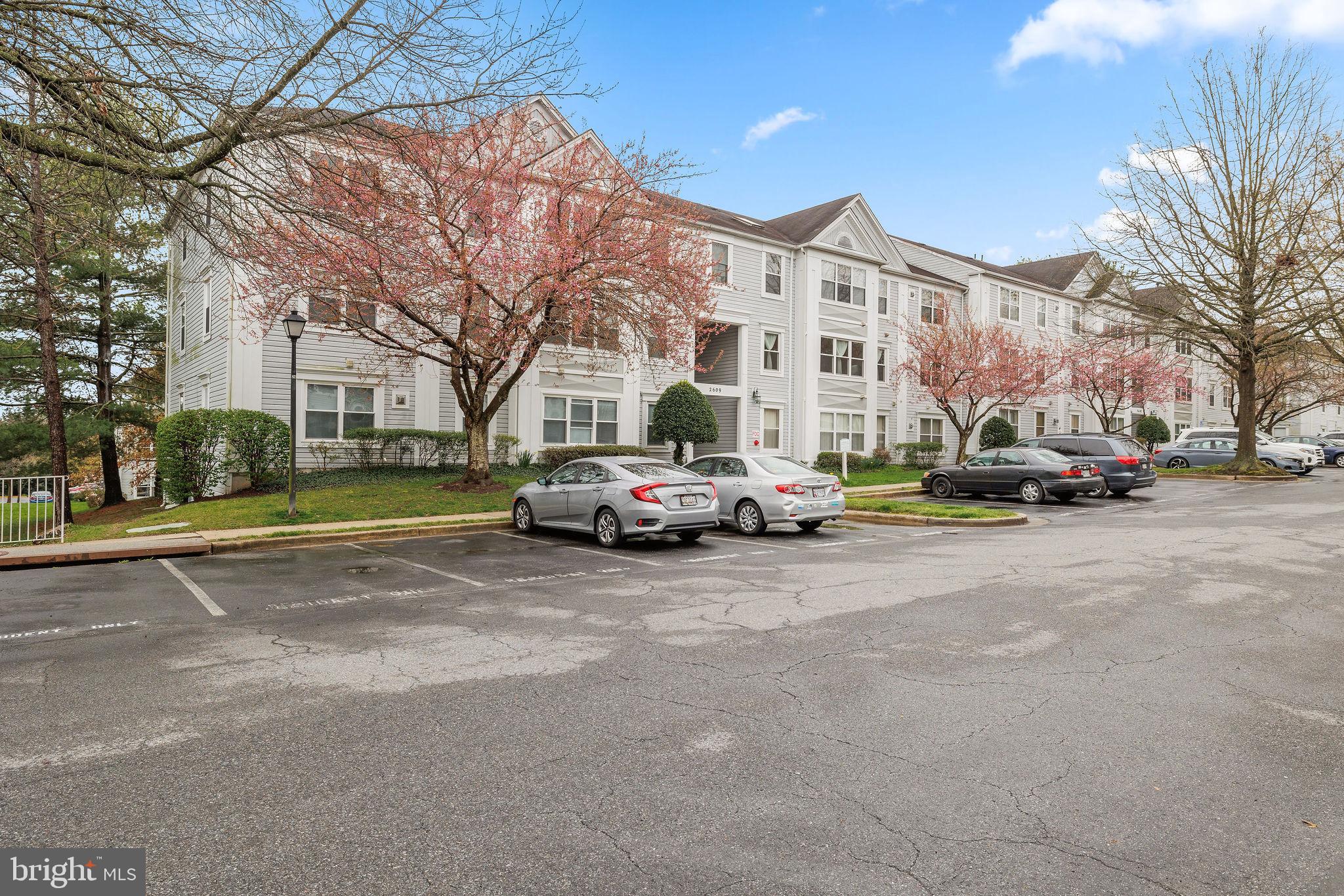 WINTERGATE AT LONGMEAD CROSSING - Residential