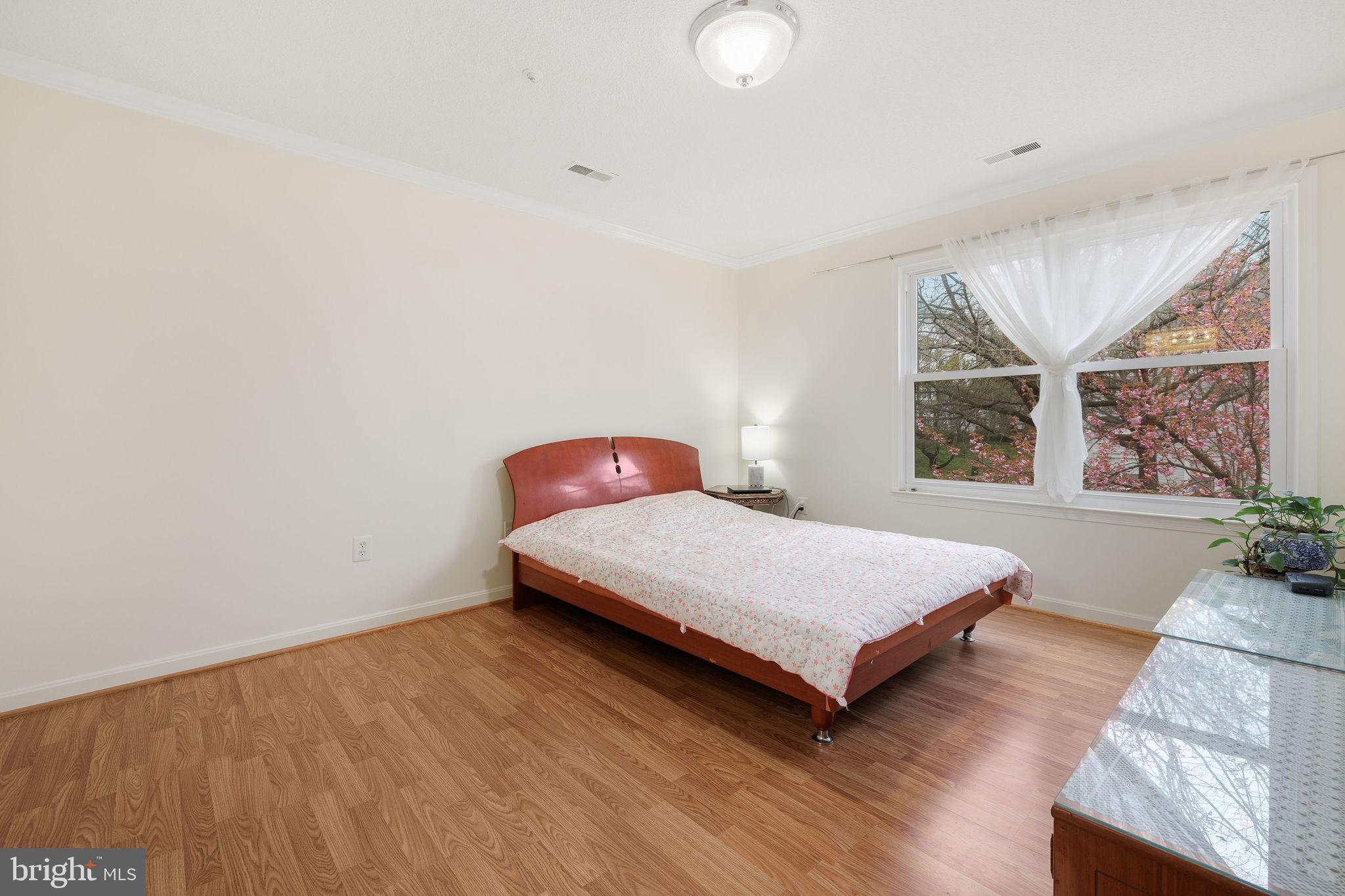 WINTERGATE AT LONGMEAD CROSSING - Residential