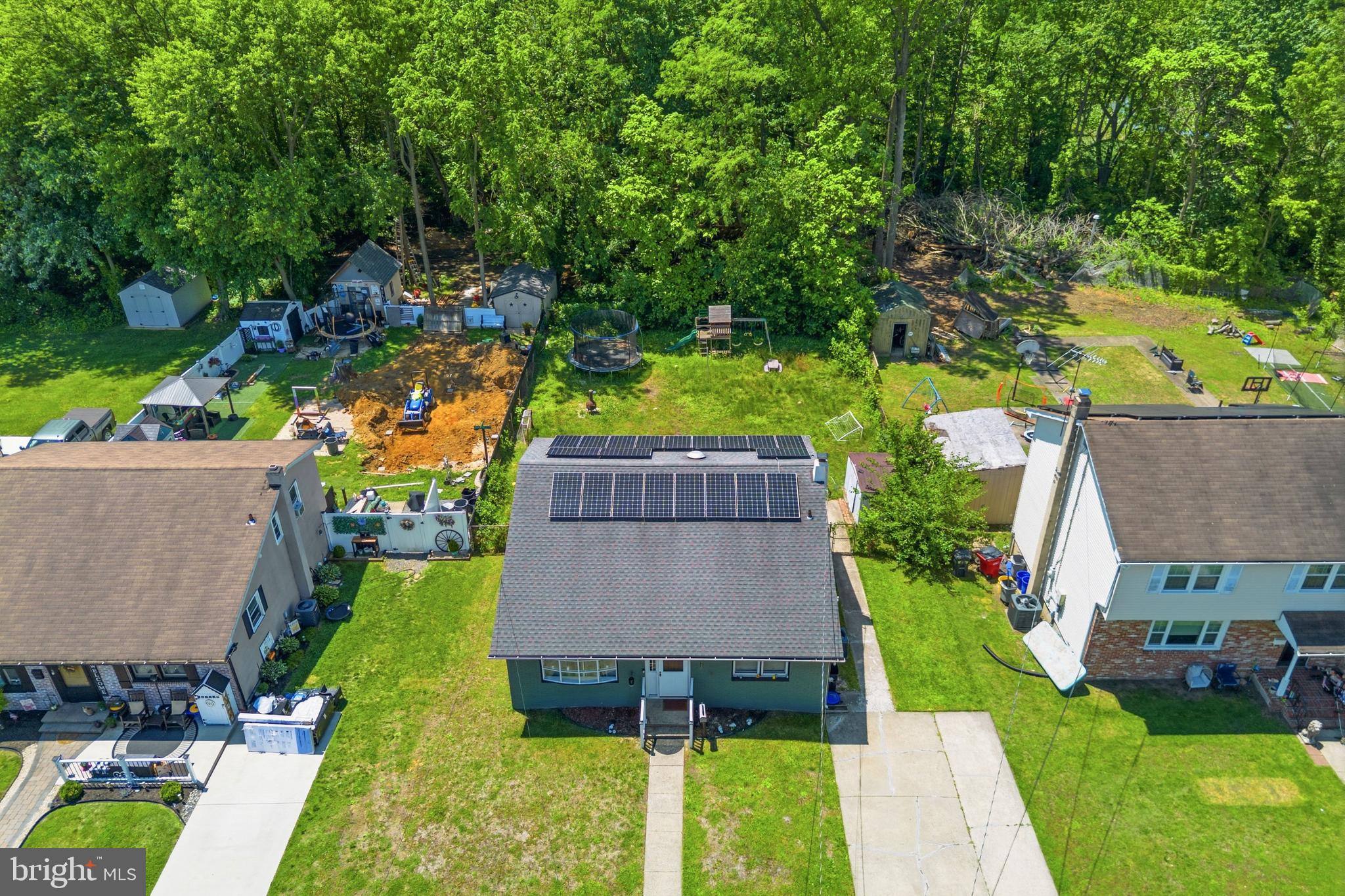 Photo 1 of 25 — 1348 THOMPSON AVENUE, GLOUCESTER CITY, NJ 08030