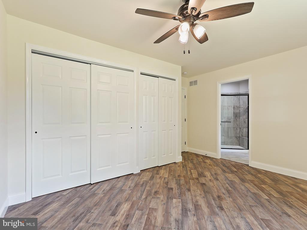 APPLEBACHSVILLE - Residential