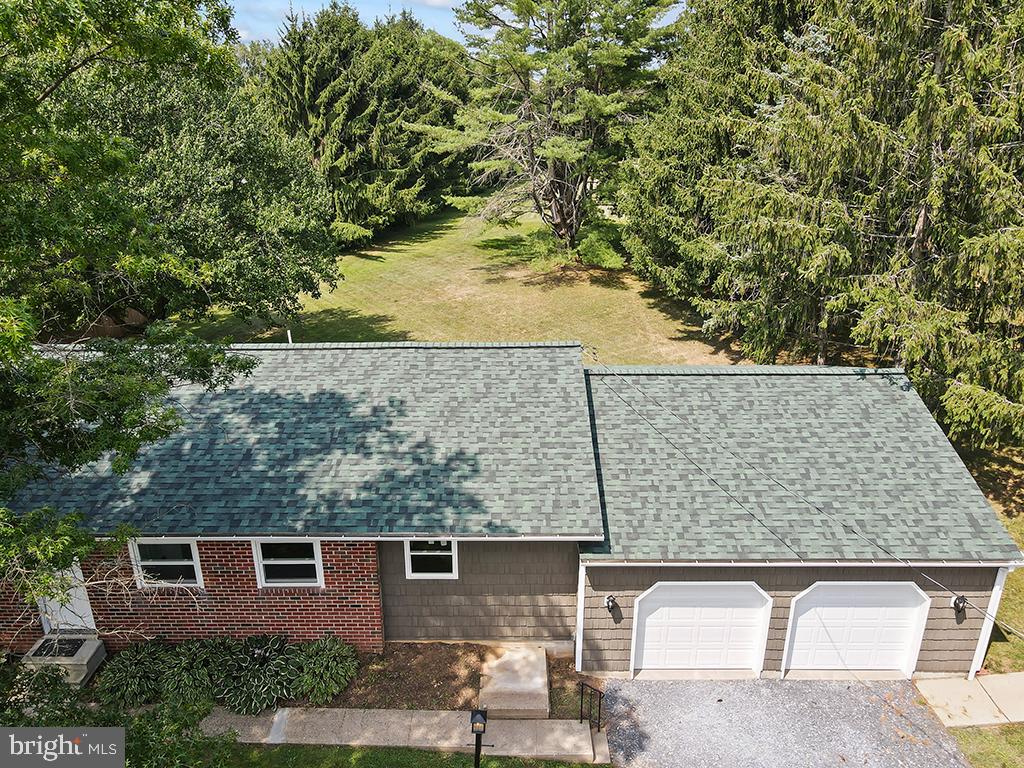 APPLEBACHSVILLE - Residential