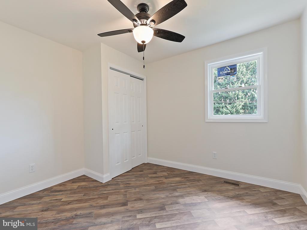 APPLEBACHSVILLE - Residential