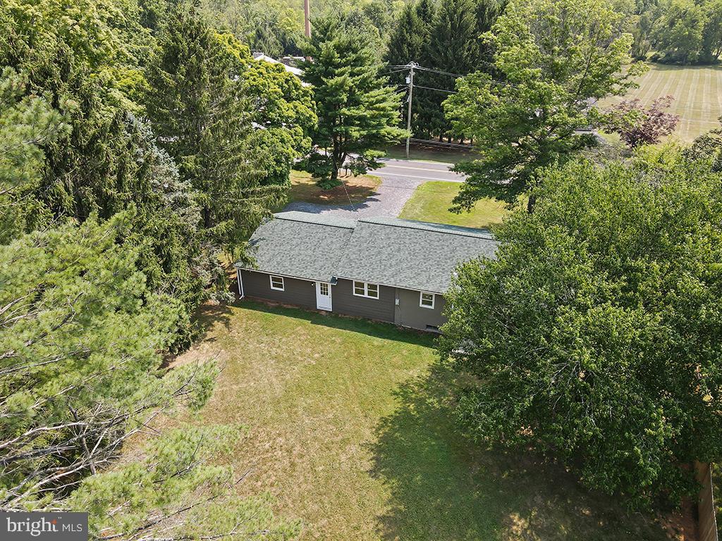 APPLEBACHSVILLE - Residential