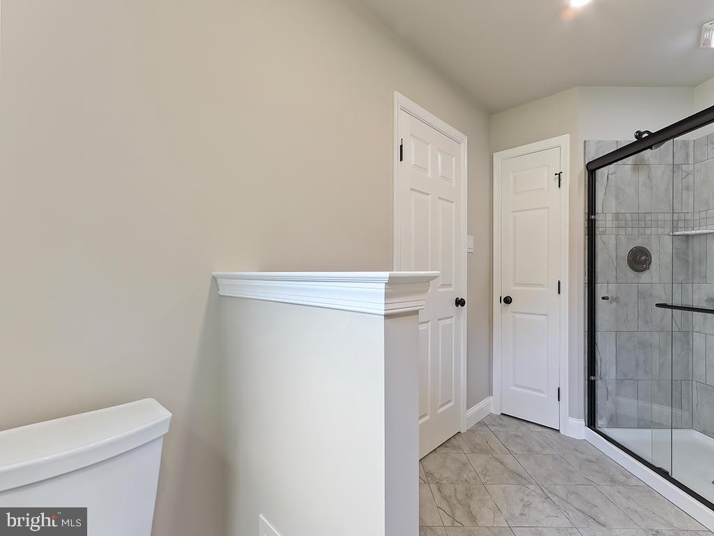 APPLEBACHSVILLE - Residential