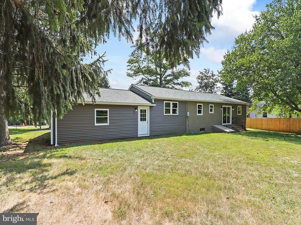 APPLEBACHSVILLE - Residential