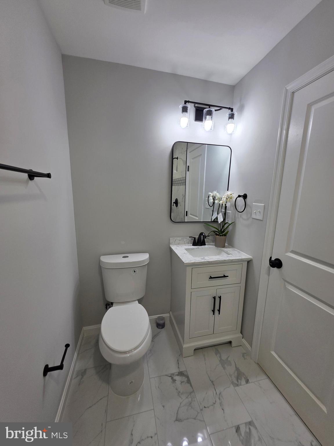 PARK SQUARE - IND HEAD - Residential