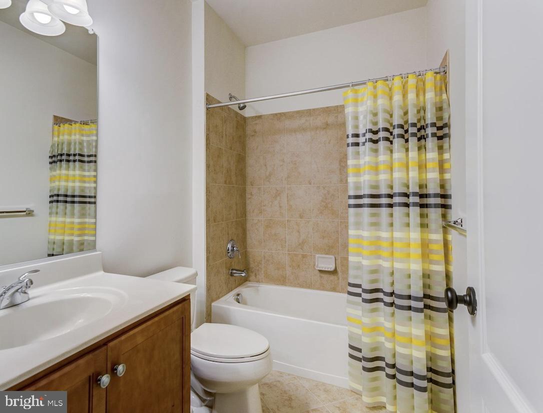 PIEDMONT CROSSING - Residential Lease