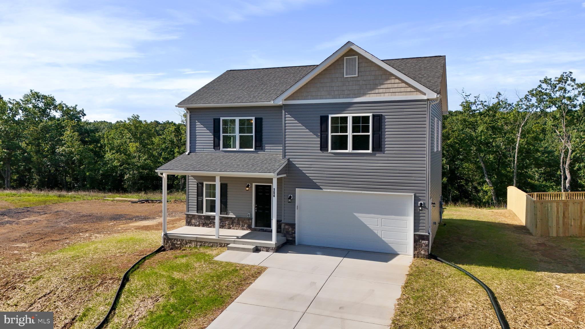 MIDDLE CREEK VISTAS - Residential