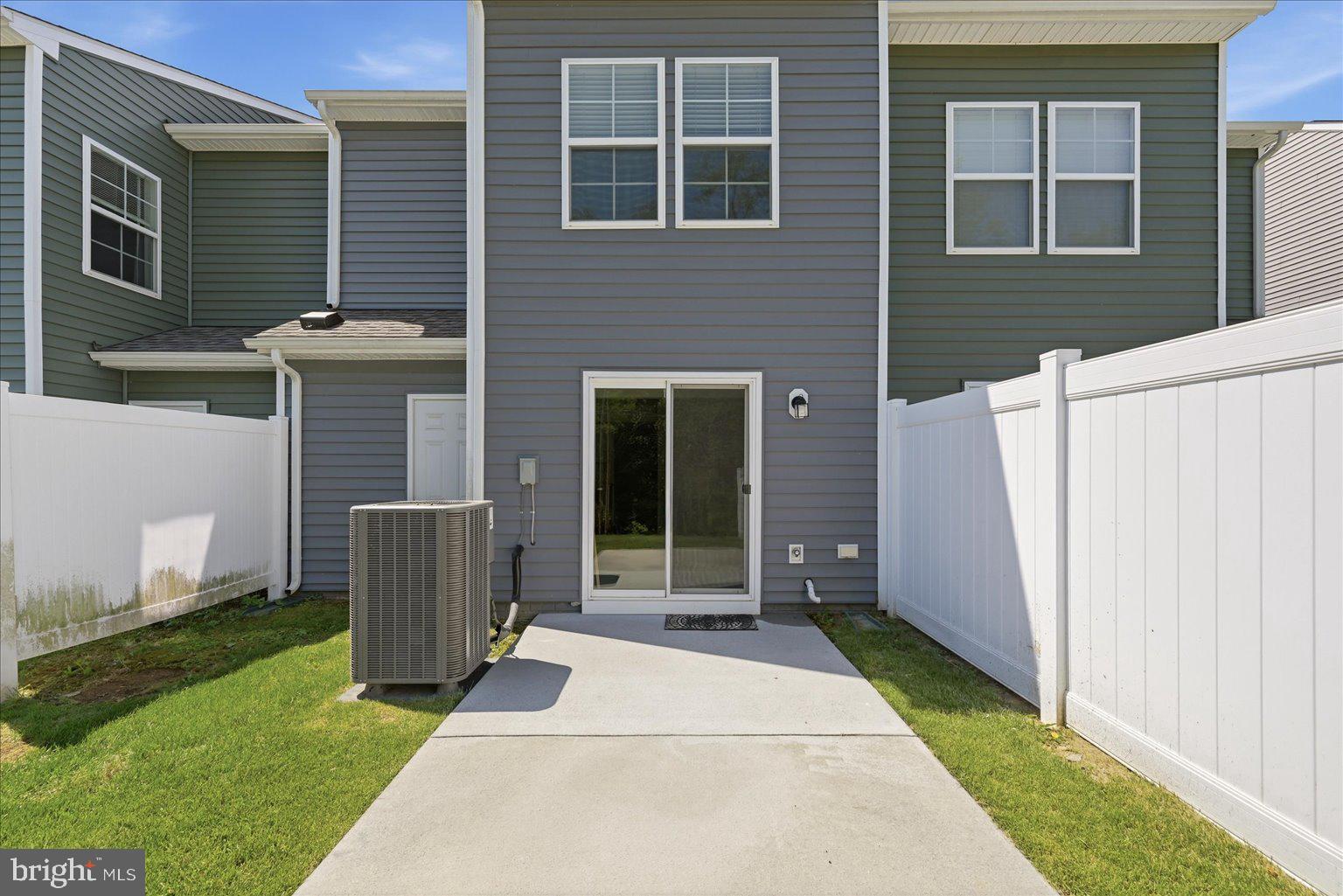 BRIAR RUN - Residential
