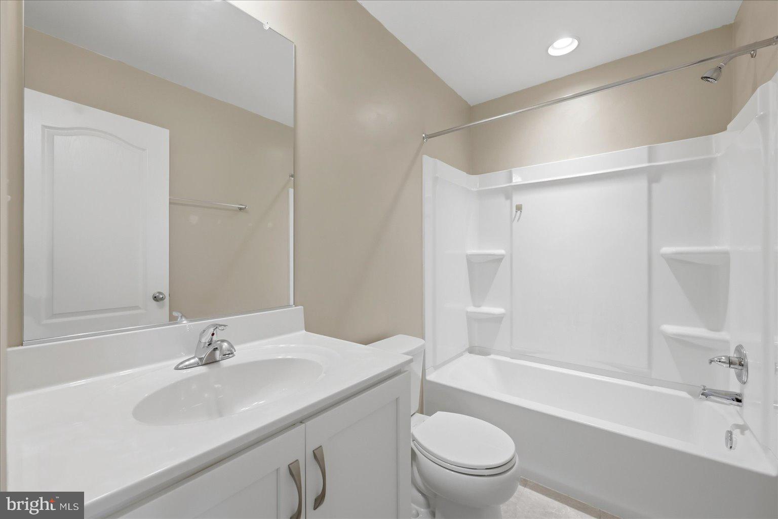 BRIAR RUN - Residential