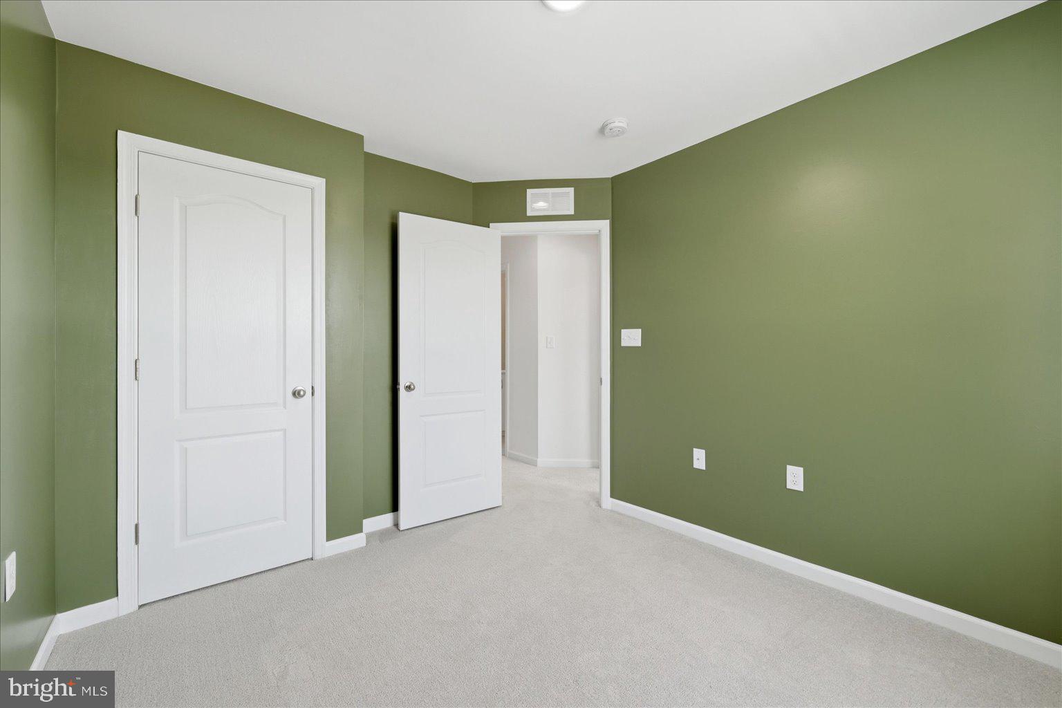 BRIAR RUN - Residential