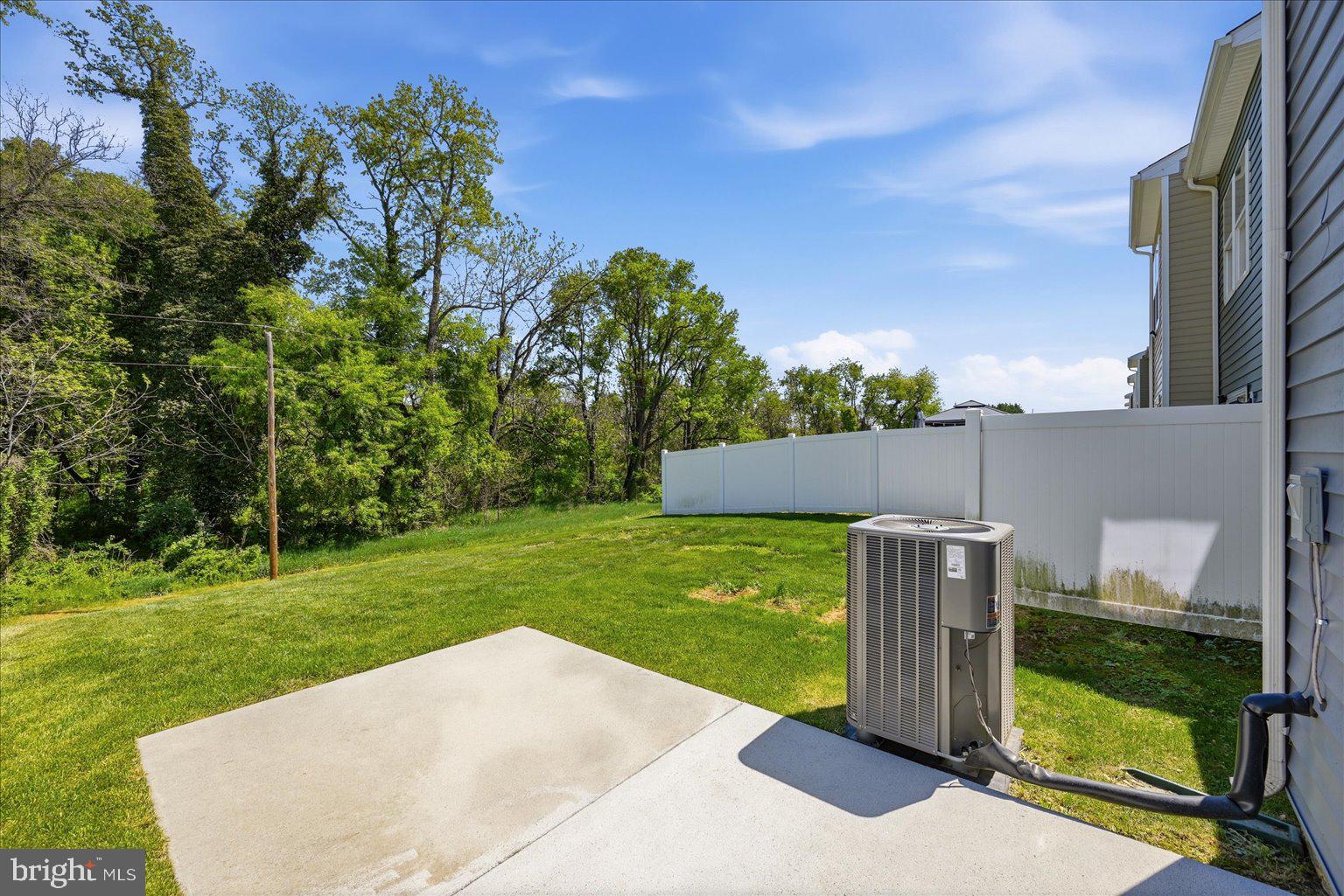 BRIAR RUN - Residential