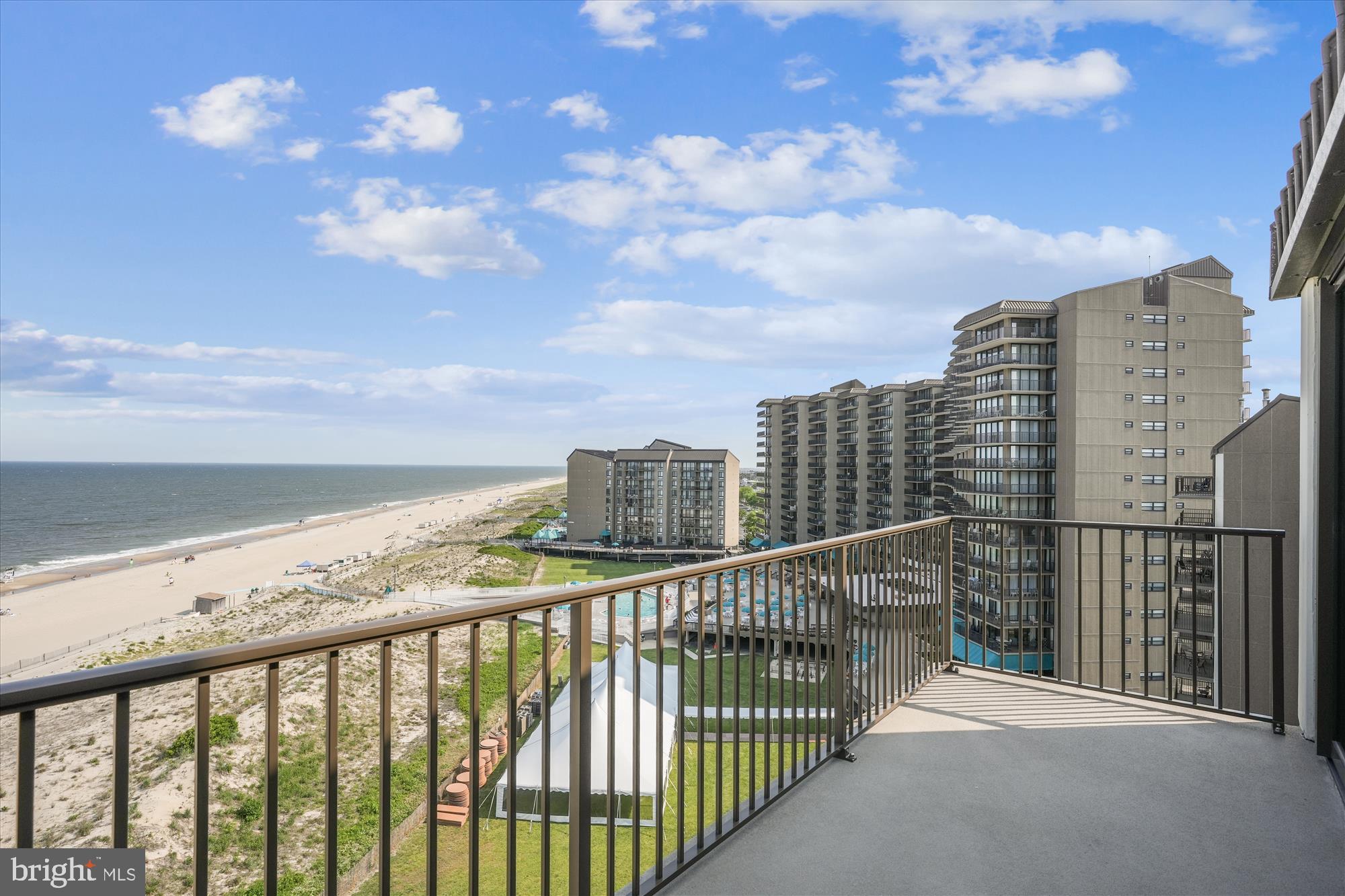 902 DOVER HOUSE ROAD 902S