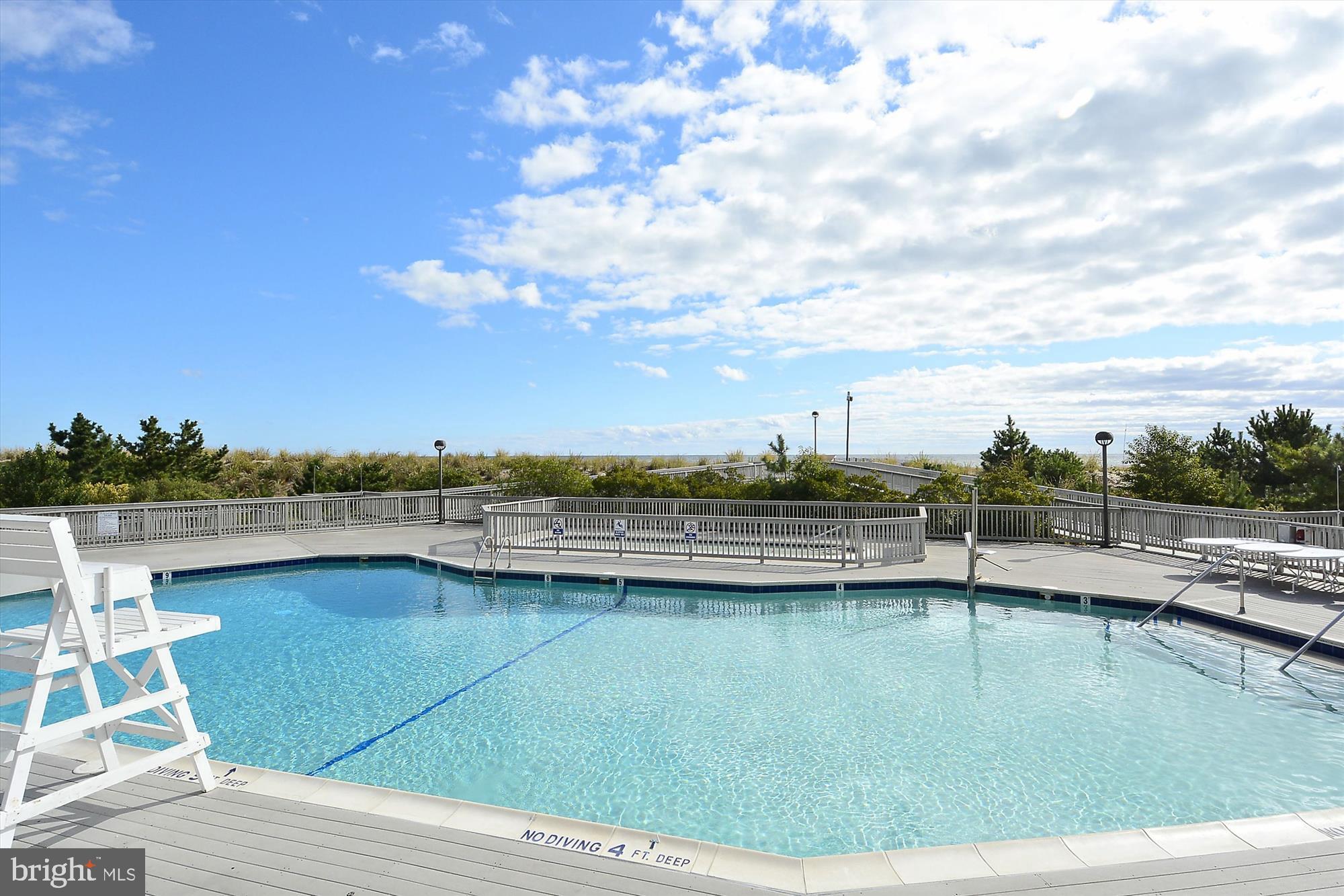 SEA COLONY EAST - Residential