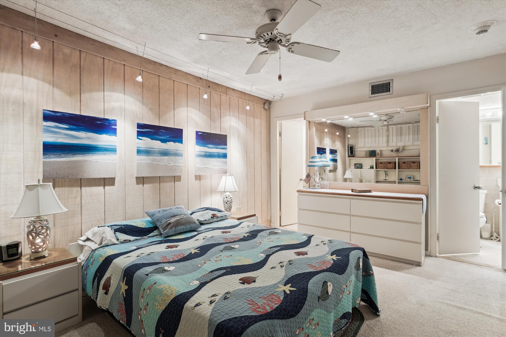 SEA COLONY EAST - Residential