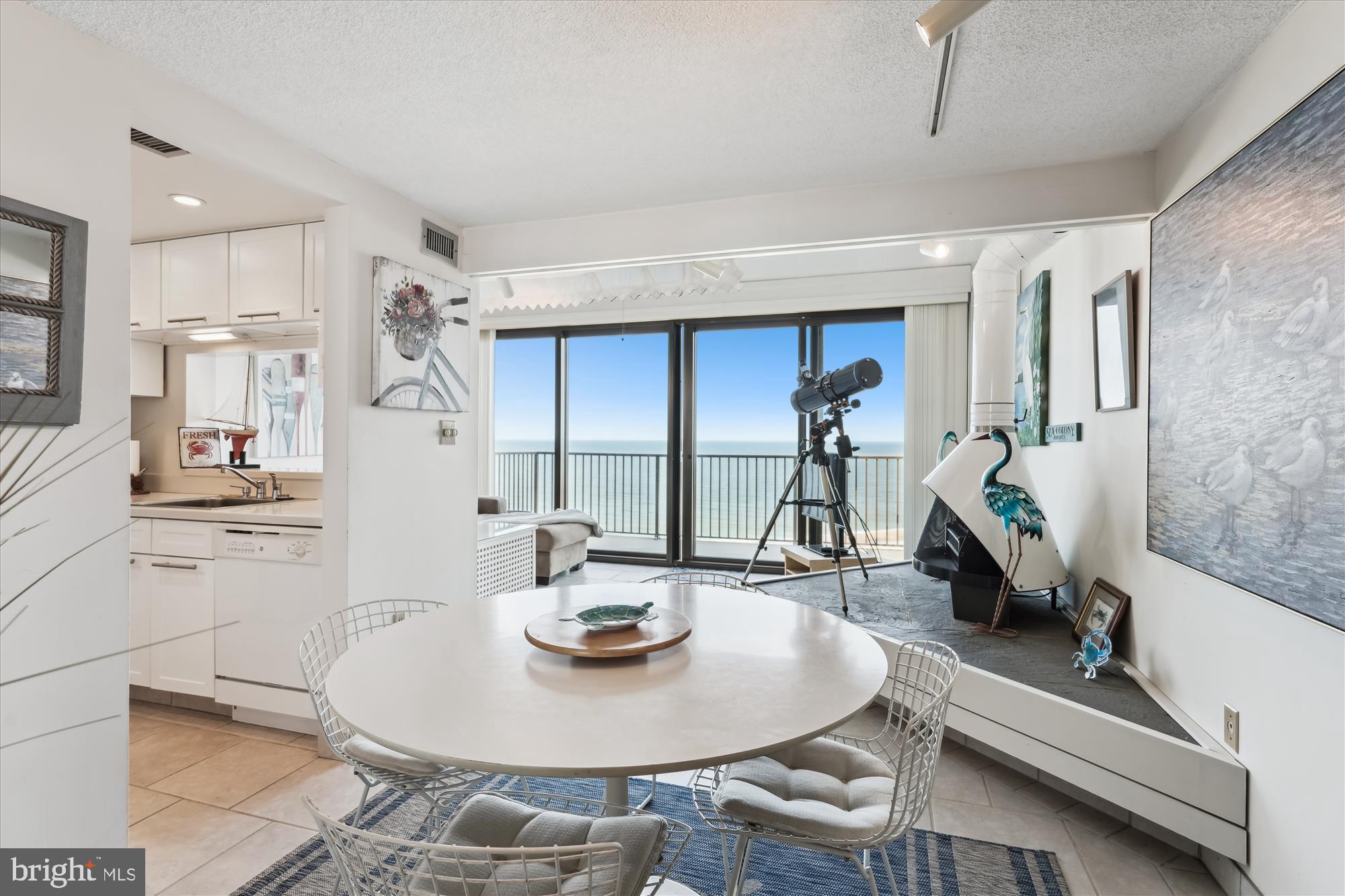 SEA COLONY EAST - Residential