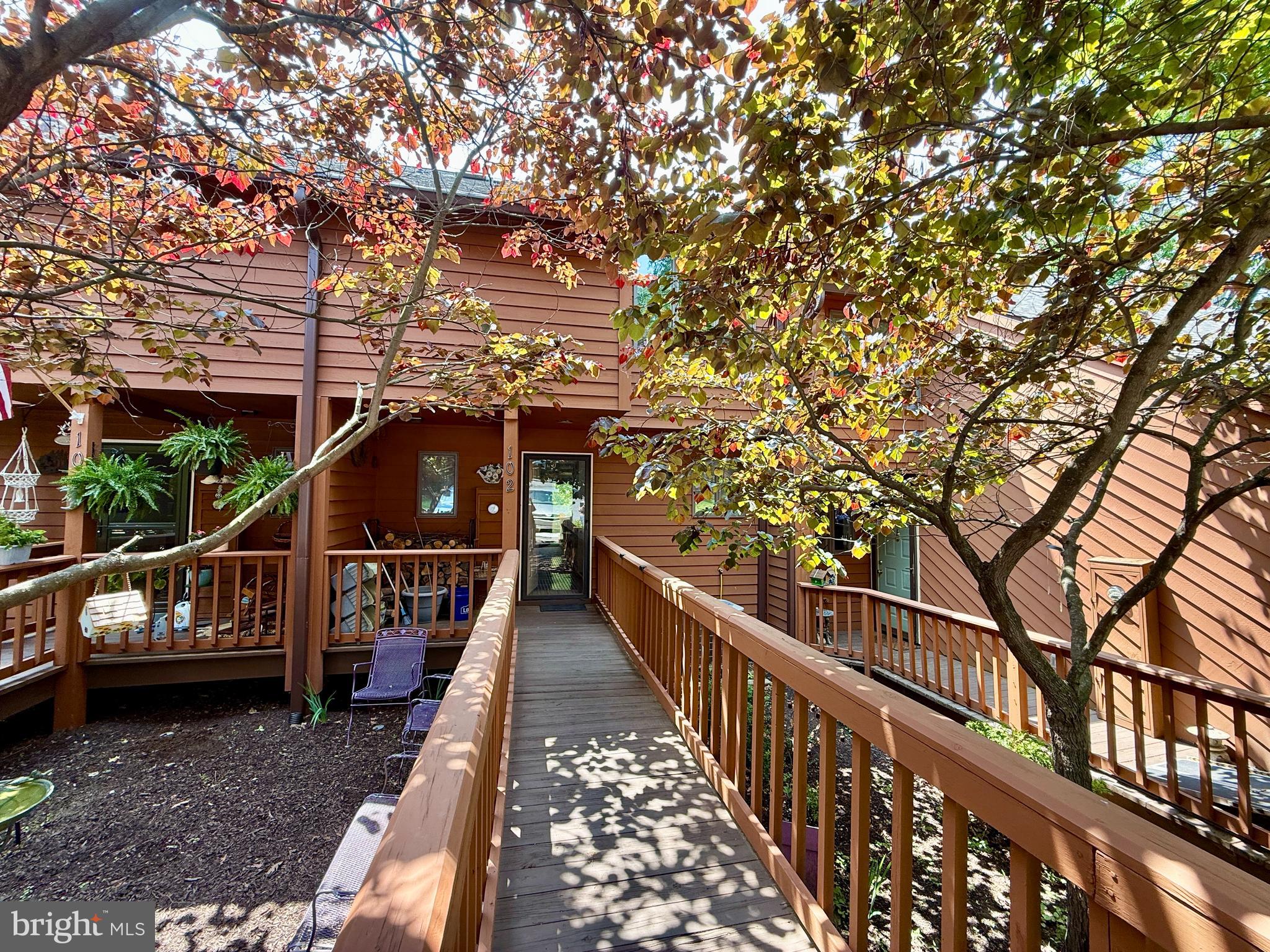 THE WOODS - Residential