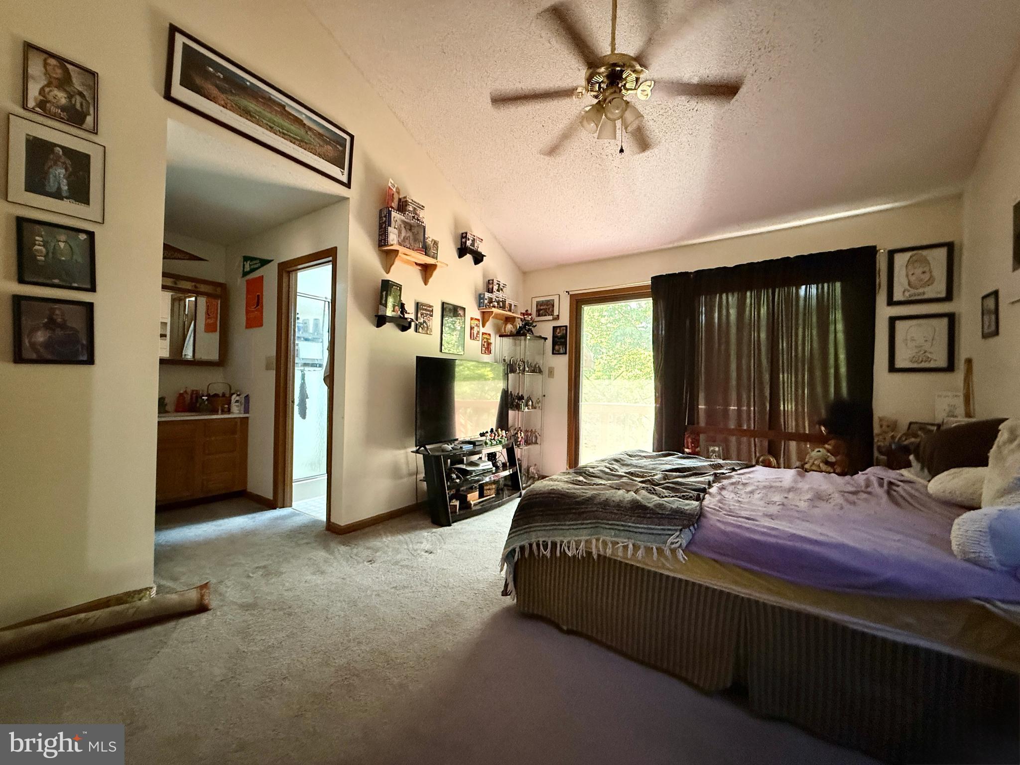 THE WOODS - Residential