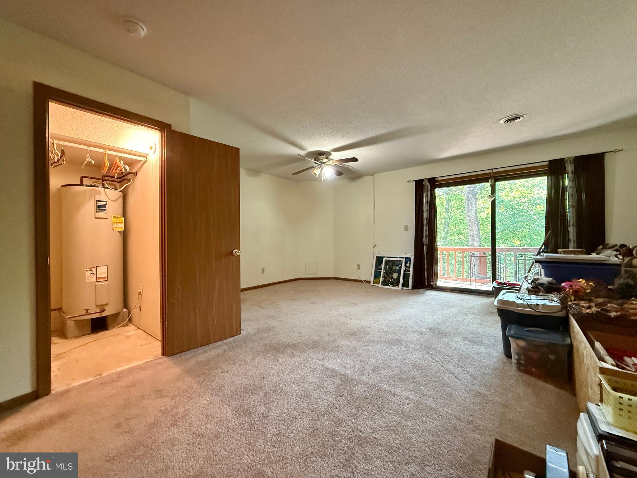 THE WOODS - Residential