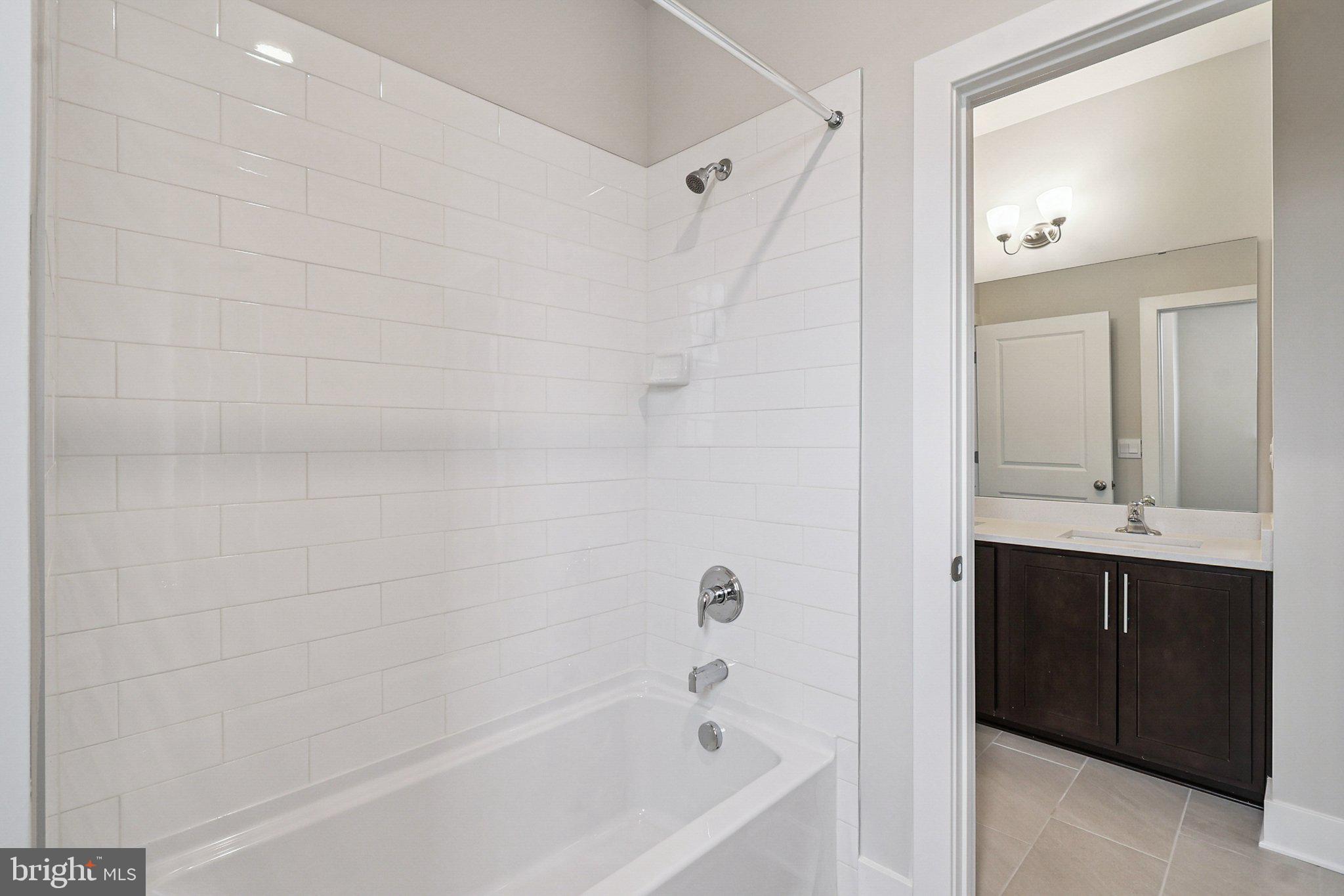 LINWOOD LANDING - Residential