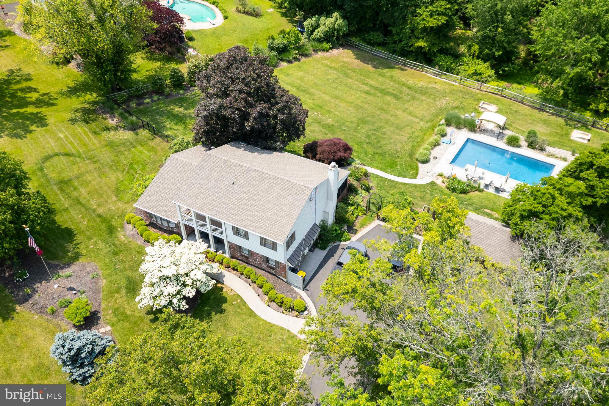 PEBBLE RIDGE FARMS - Residential