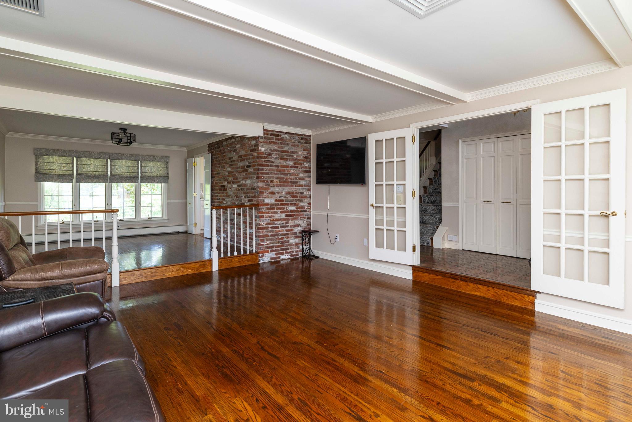 PEBBLE RIDGE FARMS - Residential