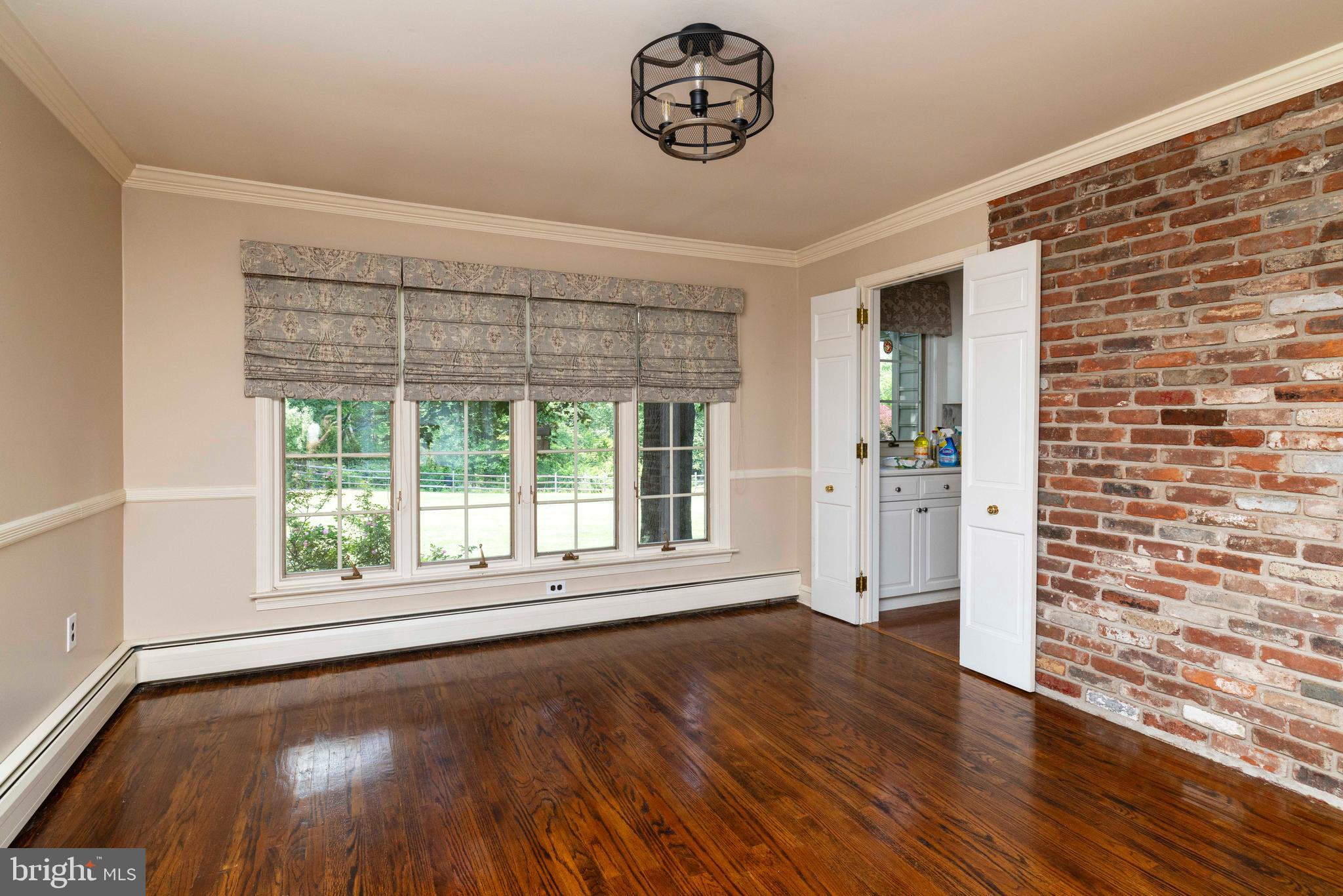 PEBBLE RIDGE FARMS - Residential