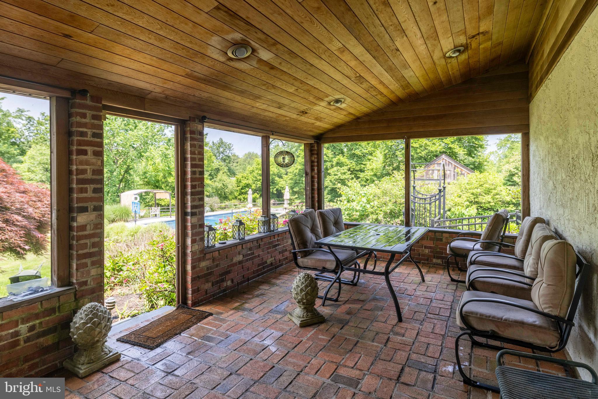 PEBBLE RIDGE FARMS - Residential