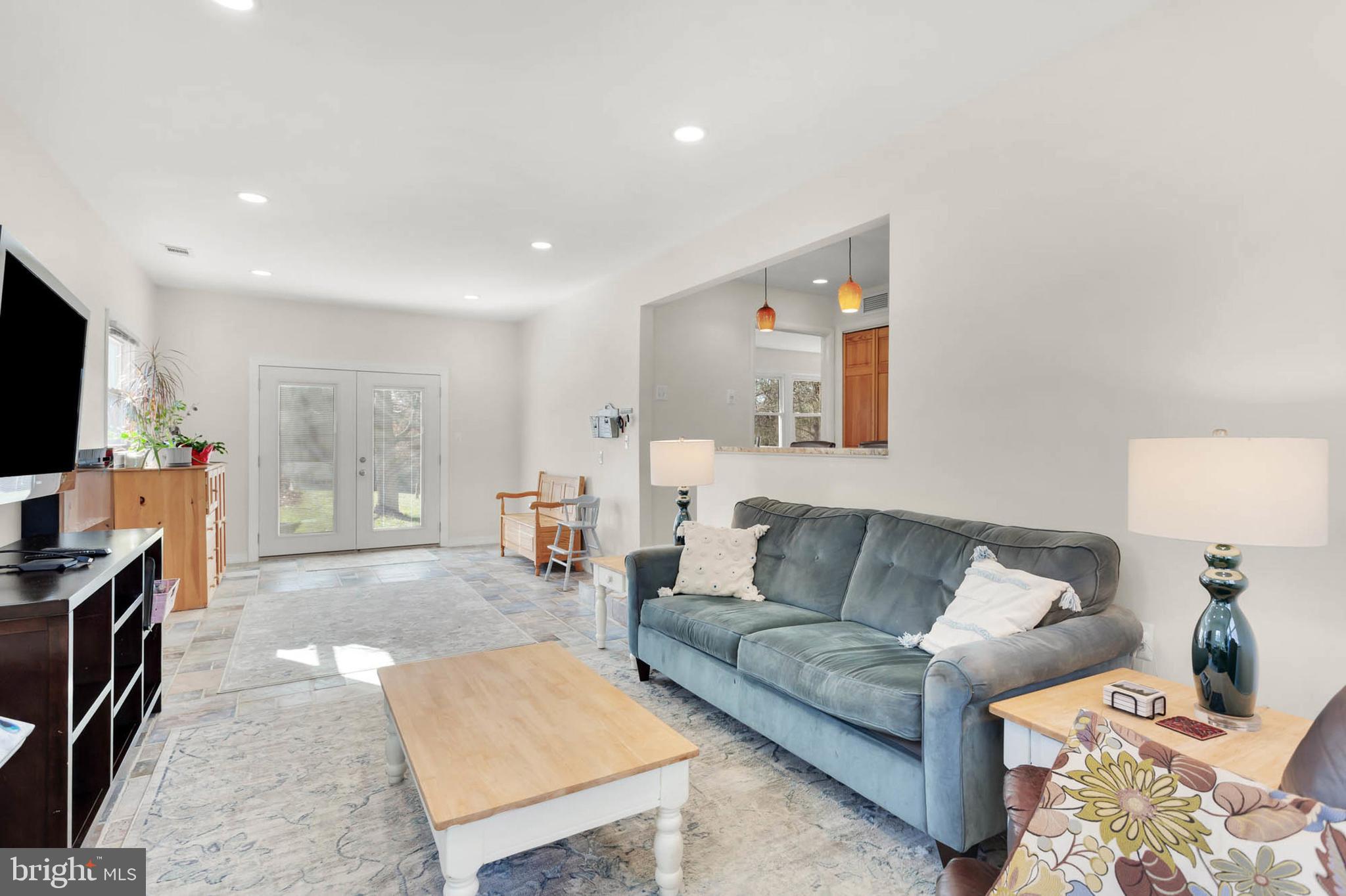 PINE RIDGE FARMS - Residential