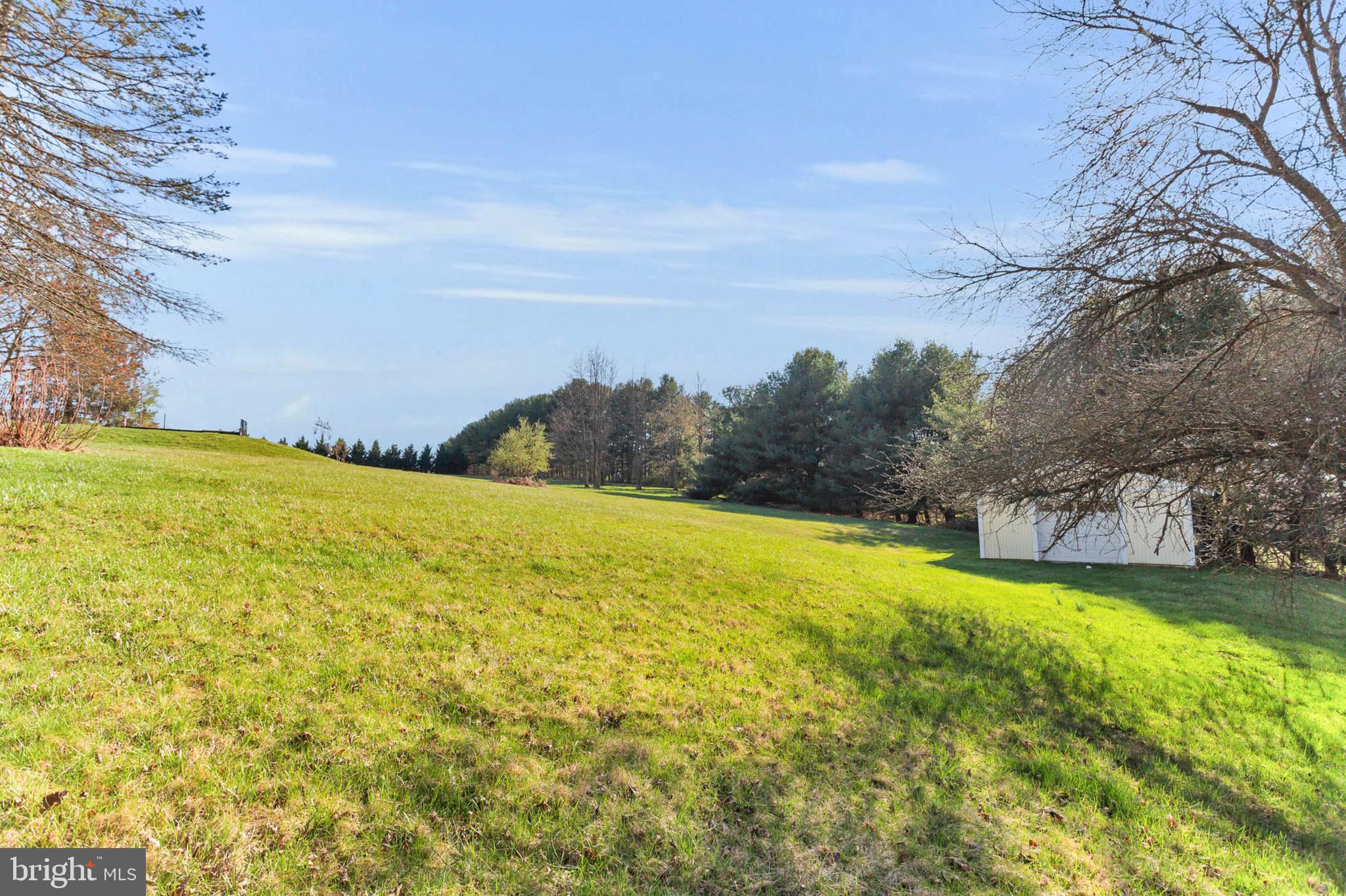 PINE RIDGE FARMS - Residential