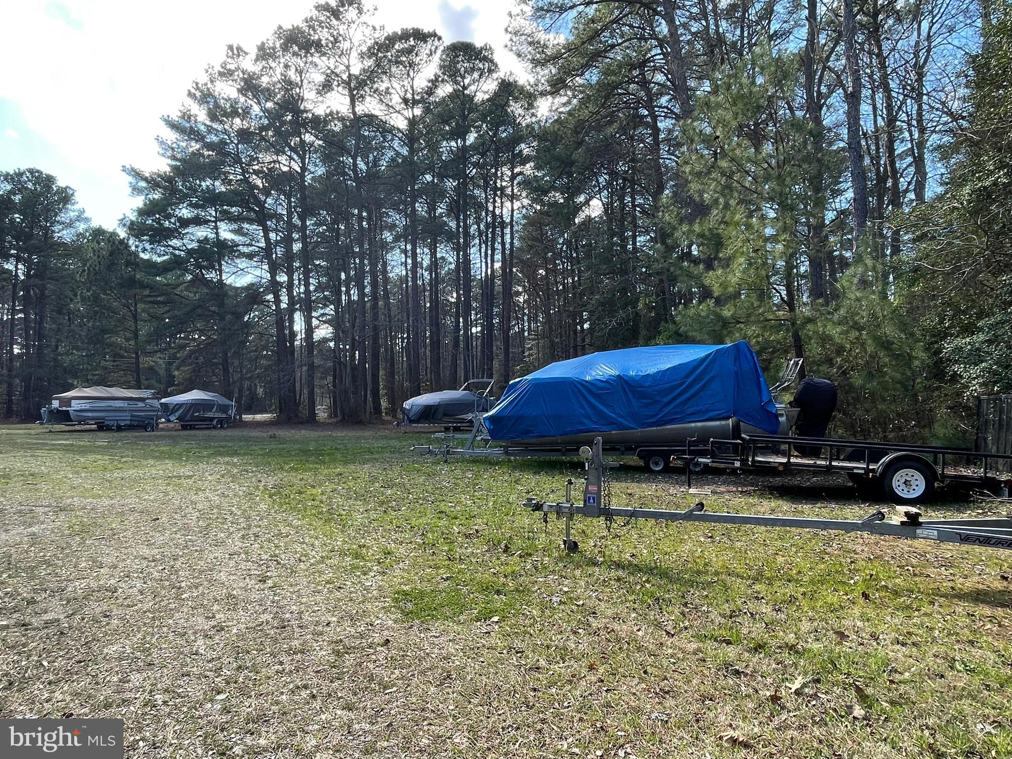 CABIN POINT / GLEBE HARBOR - Residential