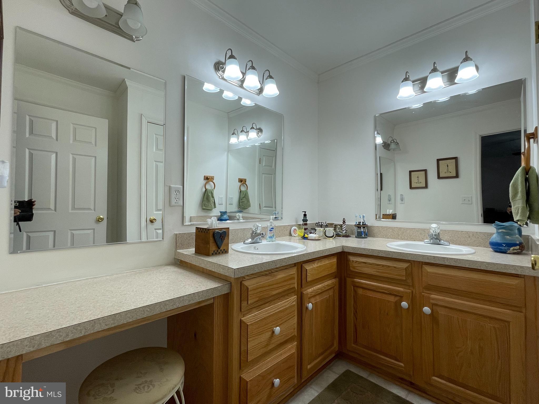 CABIN POINT / GLEBE HARBOR - Residential