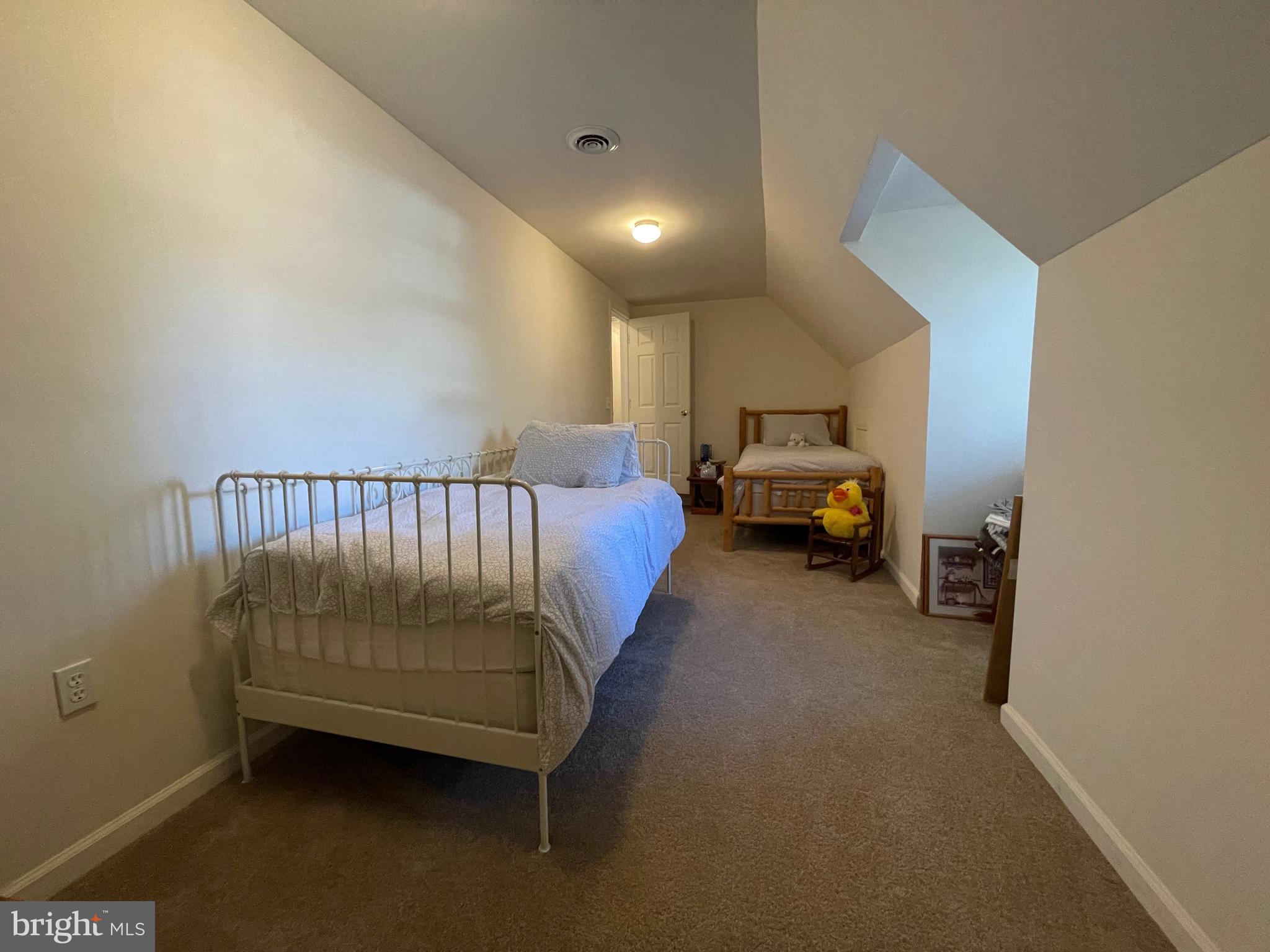 CABIN POINT / GLEBE HARBOR - Residential