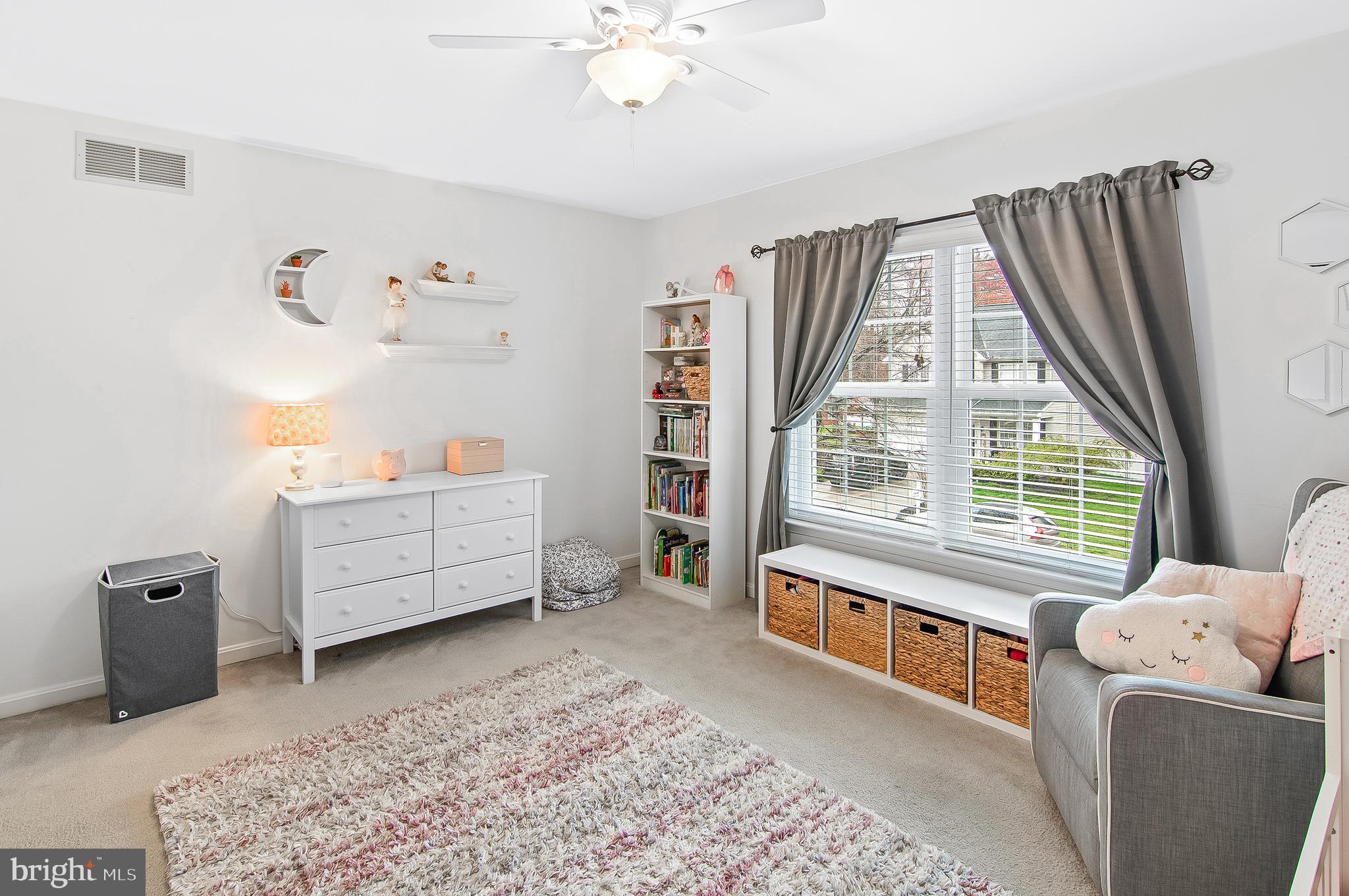 GRANDE VIEW PARK - Residential