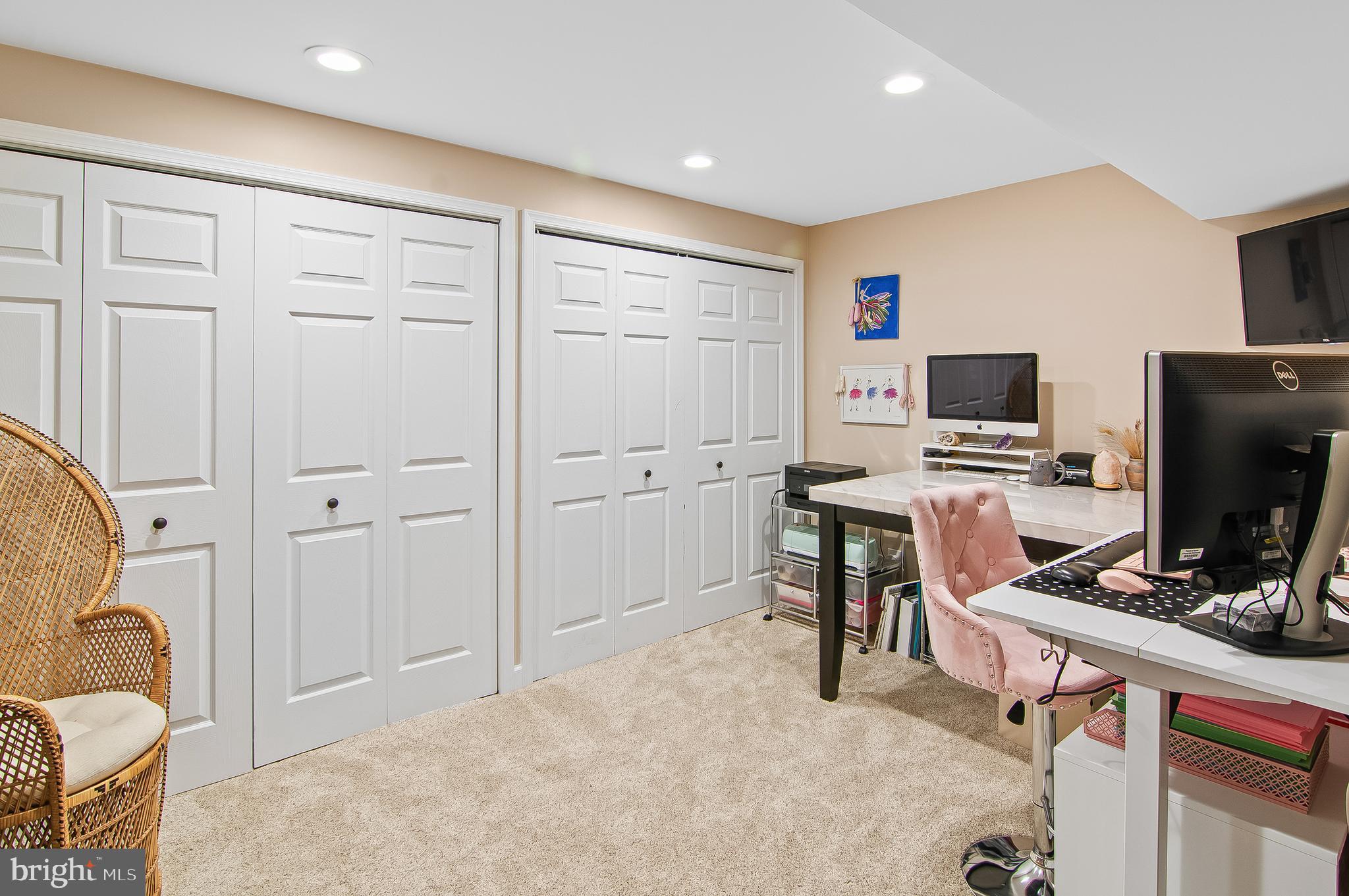 GRANDE VIEW PARK - Residential