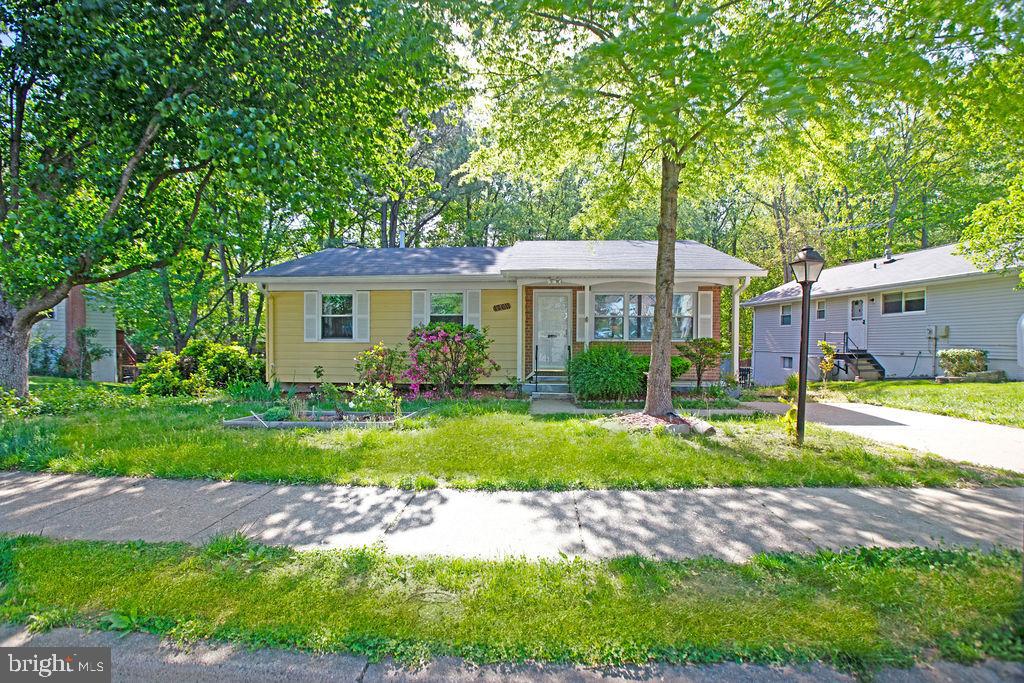 LAKE RIDGE - Residential Lease