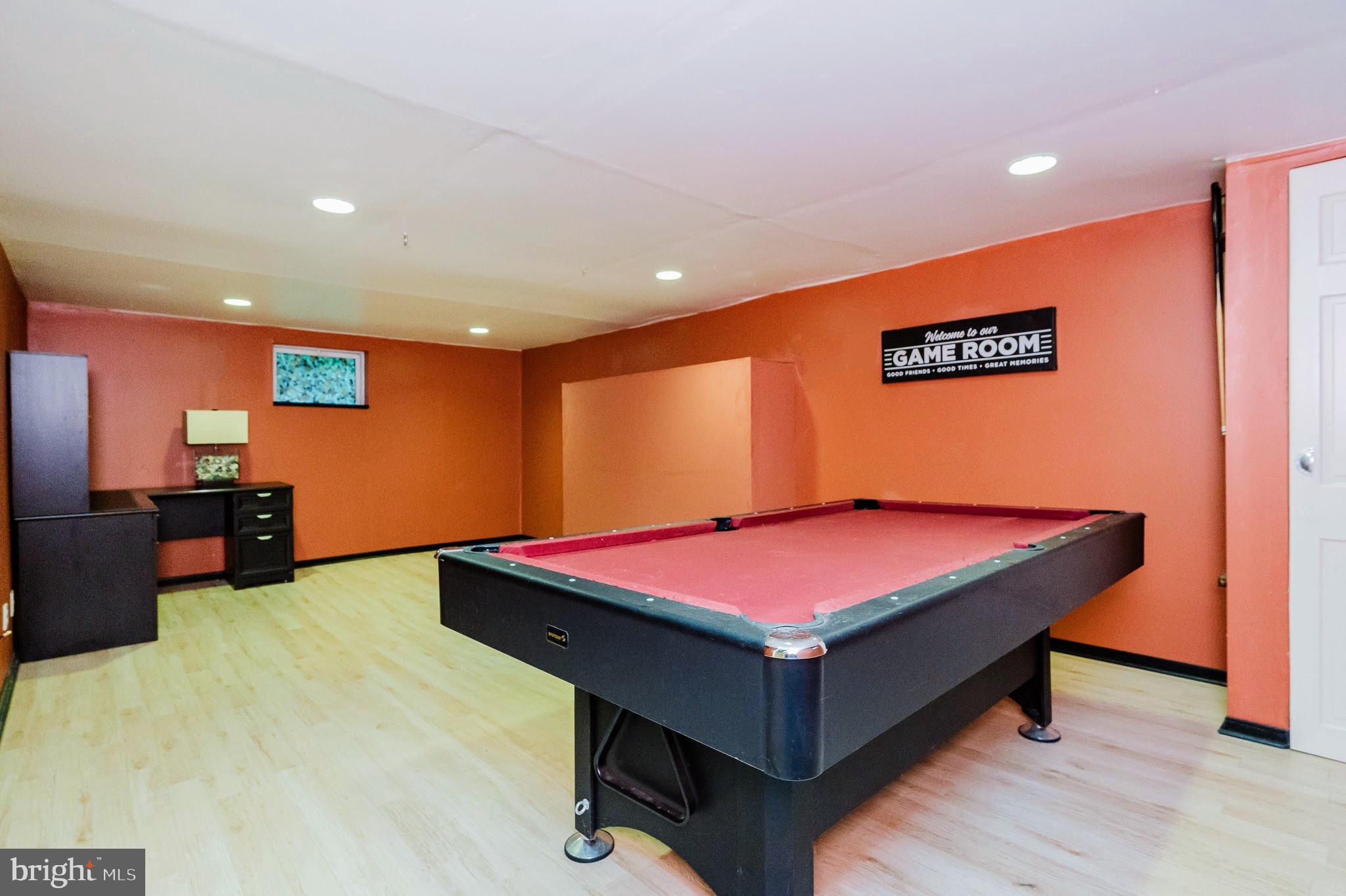 MERRIDALE LITTLE FARMS - Residential