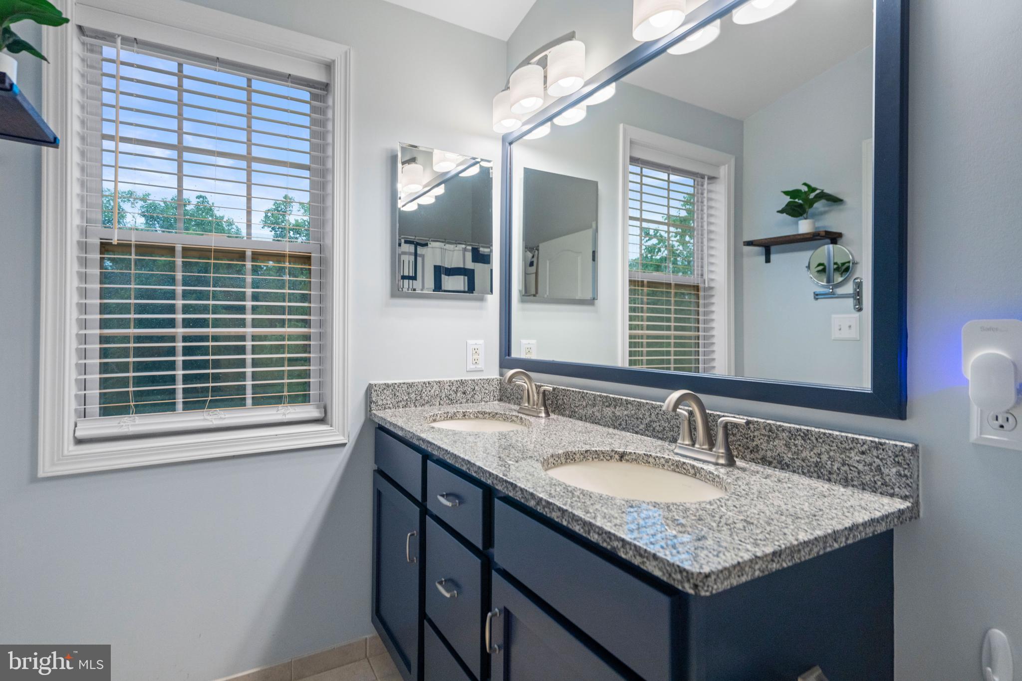 LOUDOUN VALLEY ESTATES 2 - Residential