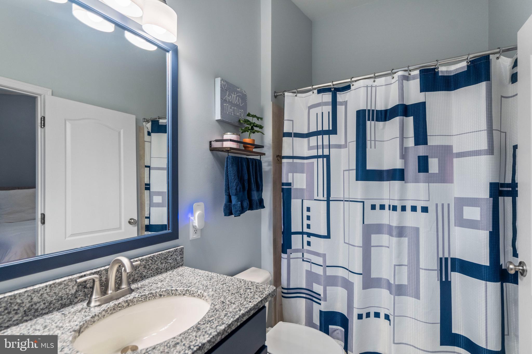 LOUDOUN VALLEY ESTATES 2 - Residential