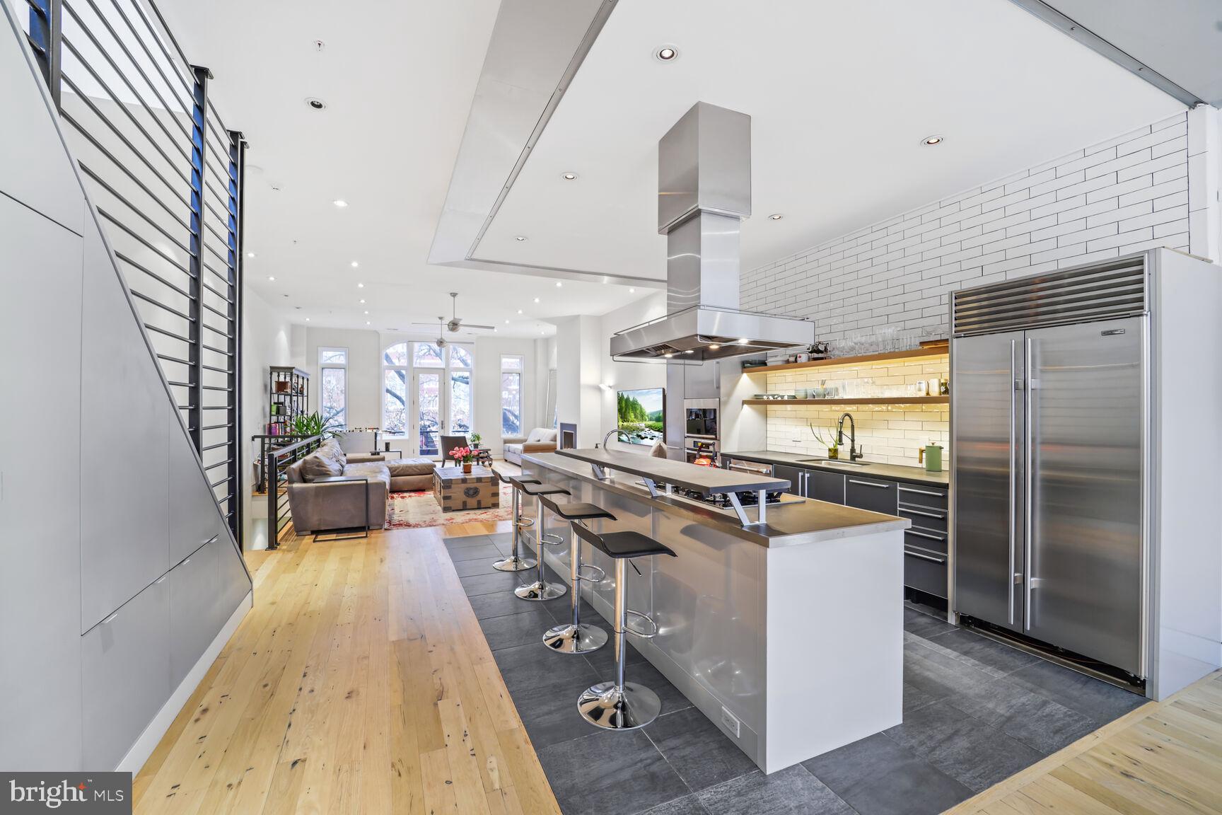 1621 12TH STREET NW PH2