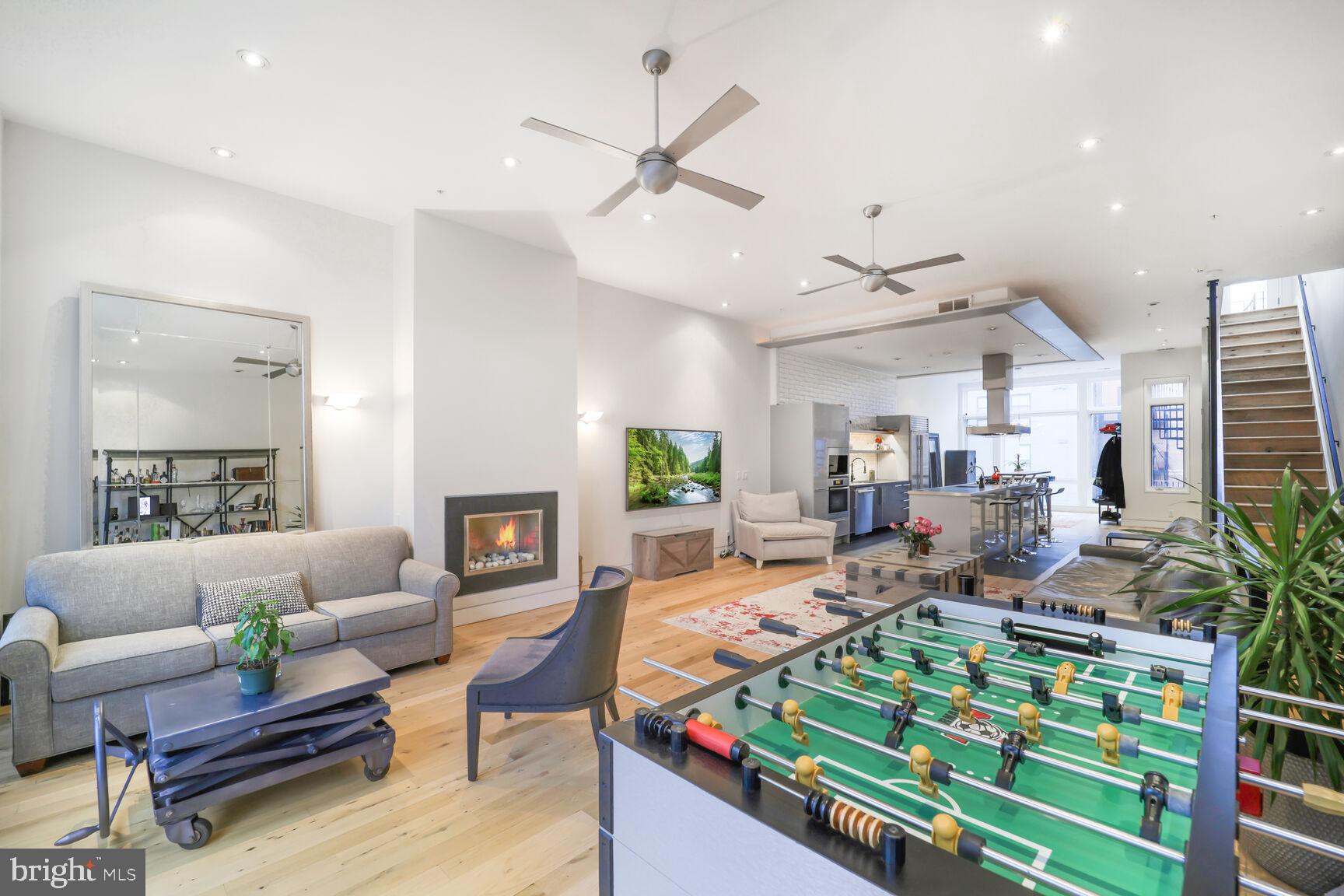1621 12TH STREET NW PH2
