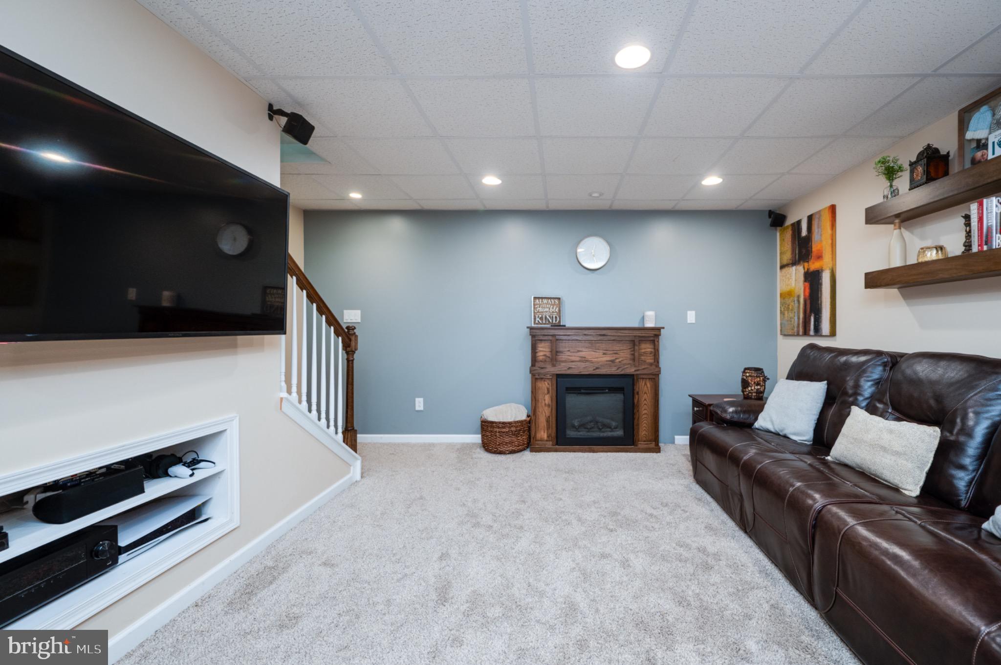 FAIRVIEW PARK II - Residential