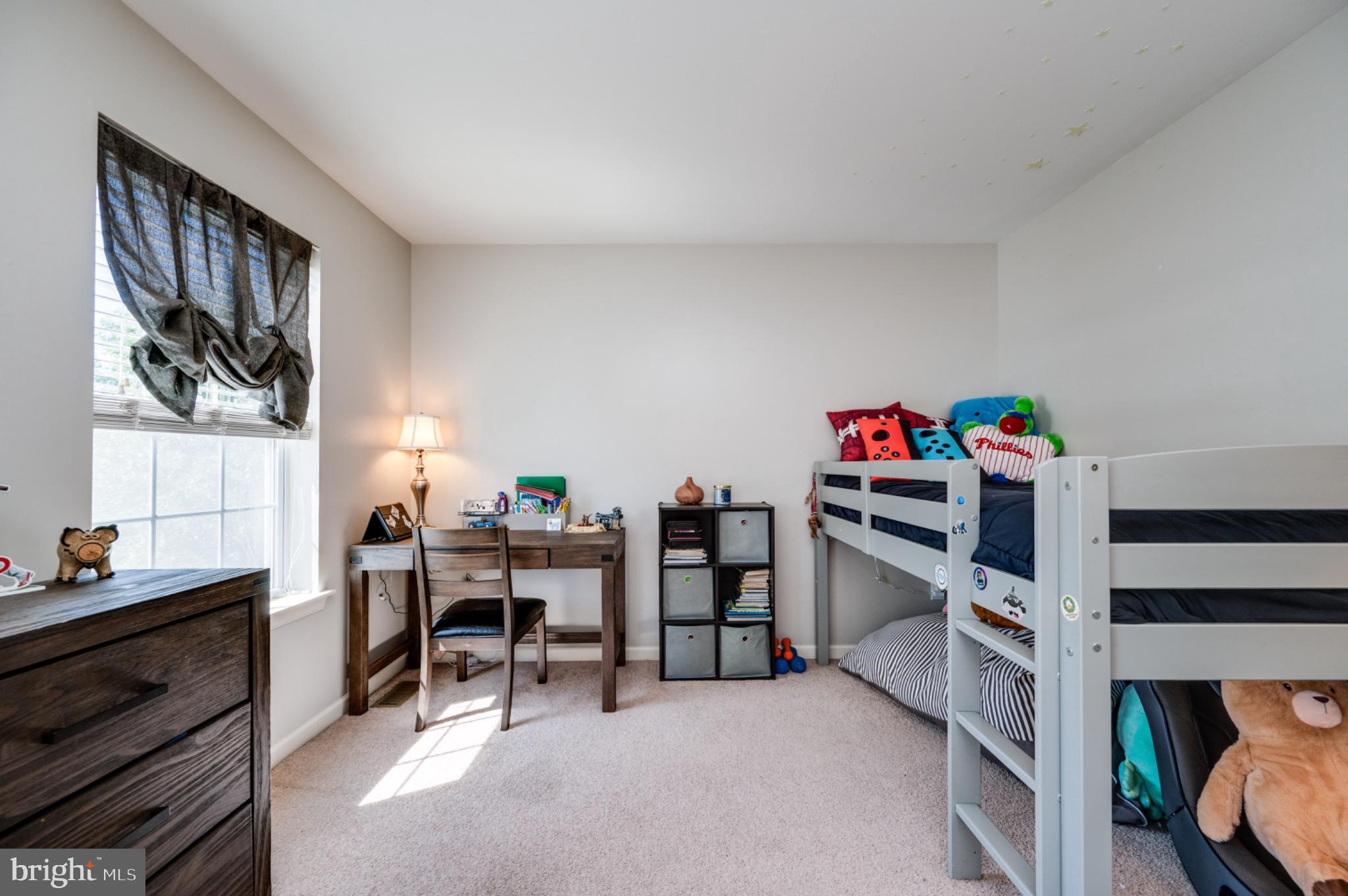 FAIRVIEW PARK II - Residential