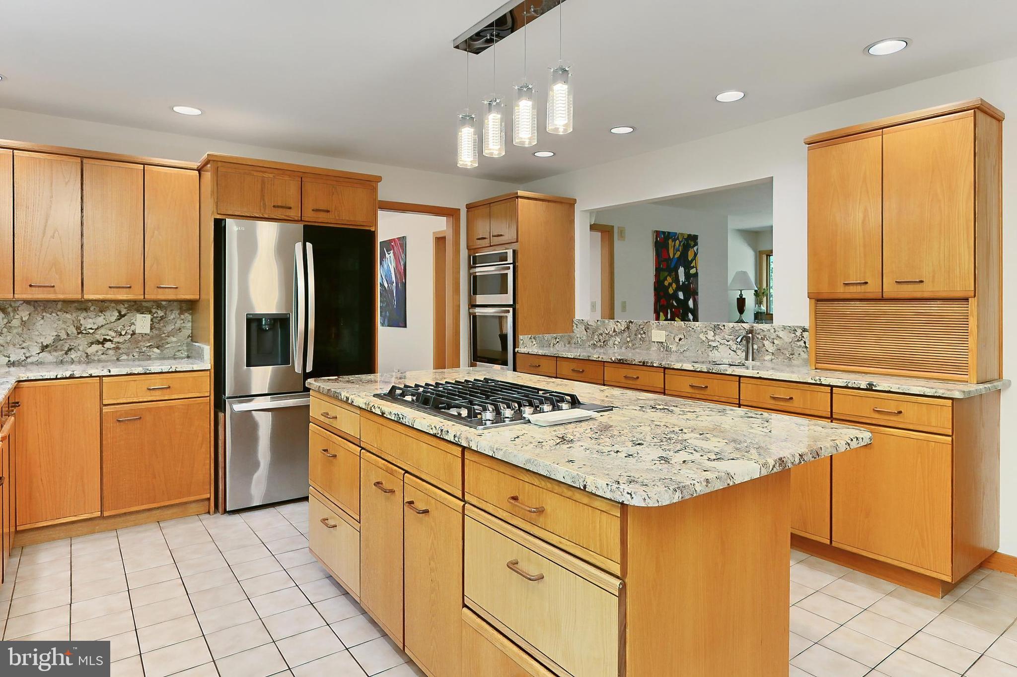 CLIFTON NORTH - Residential